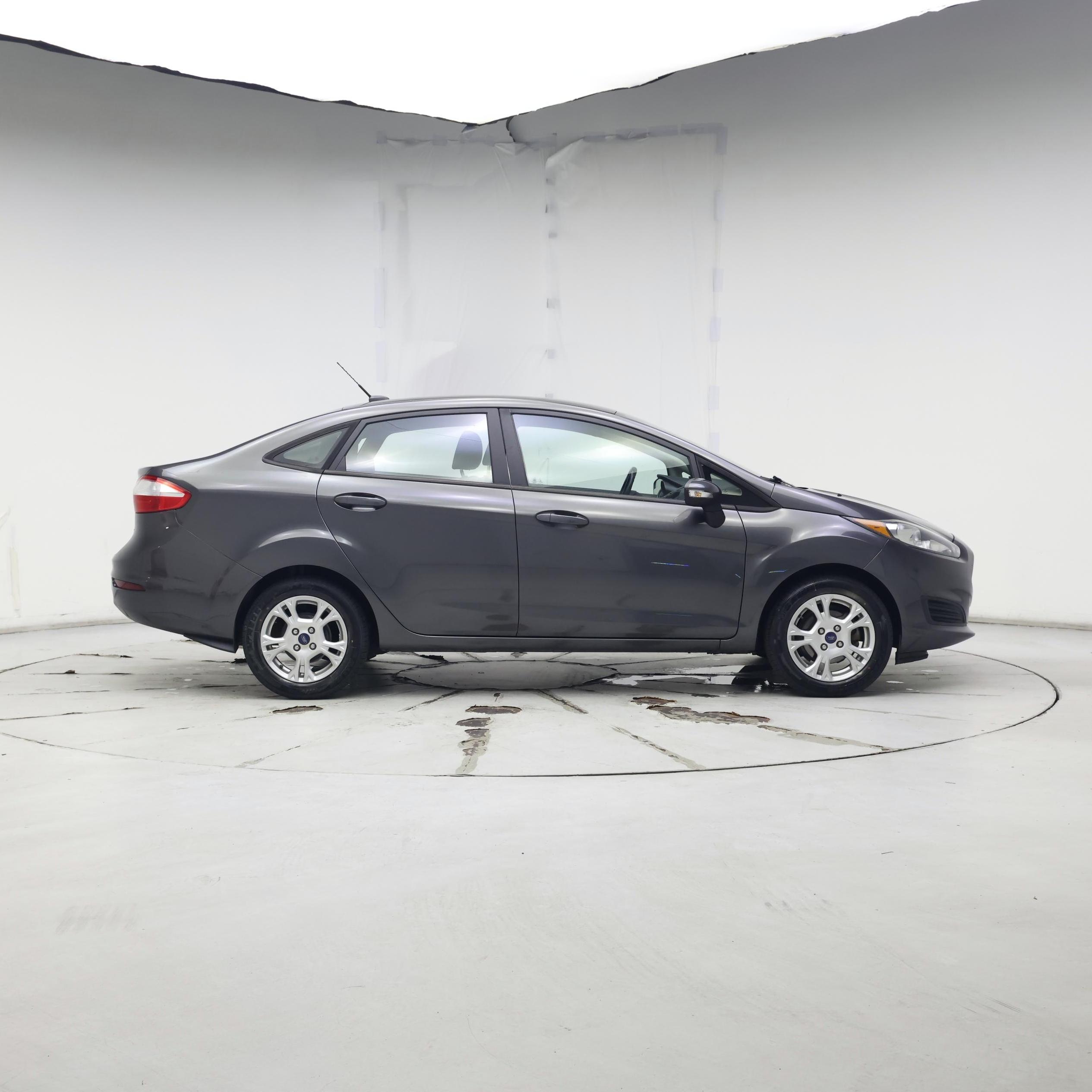 Thumbnail: 2015 Ford Fiesta - 7