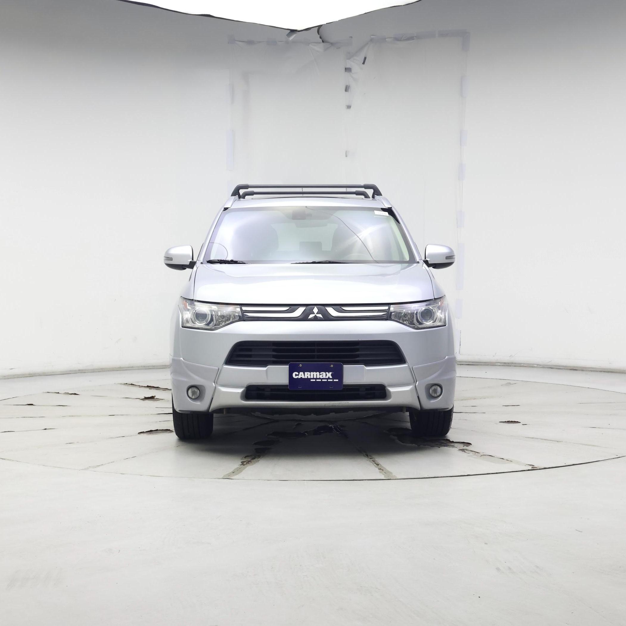 Thumbnail: 2014 Mitsubishi Outlander - 5