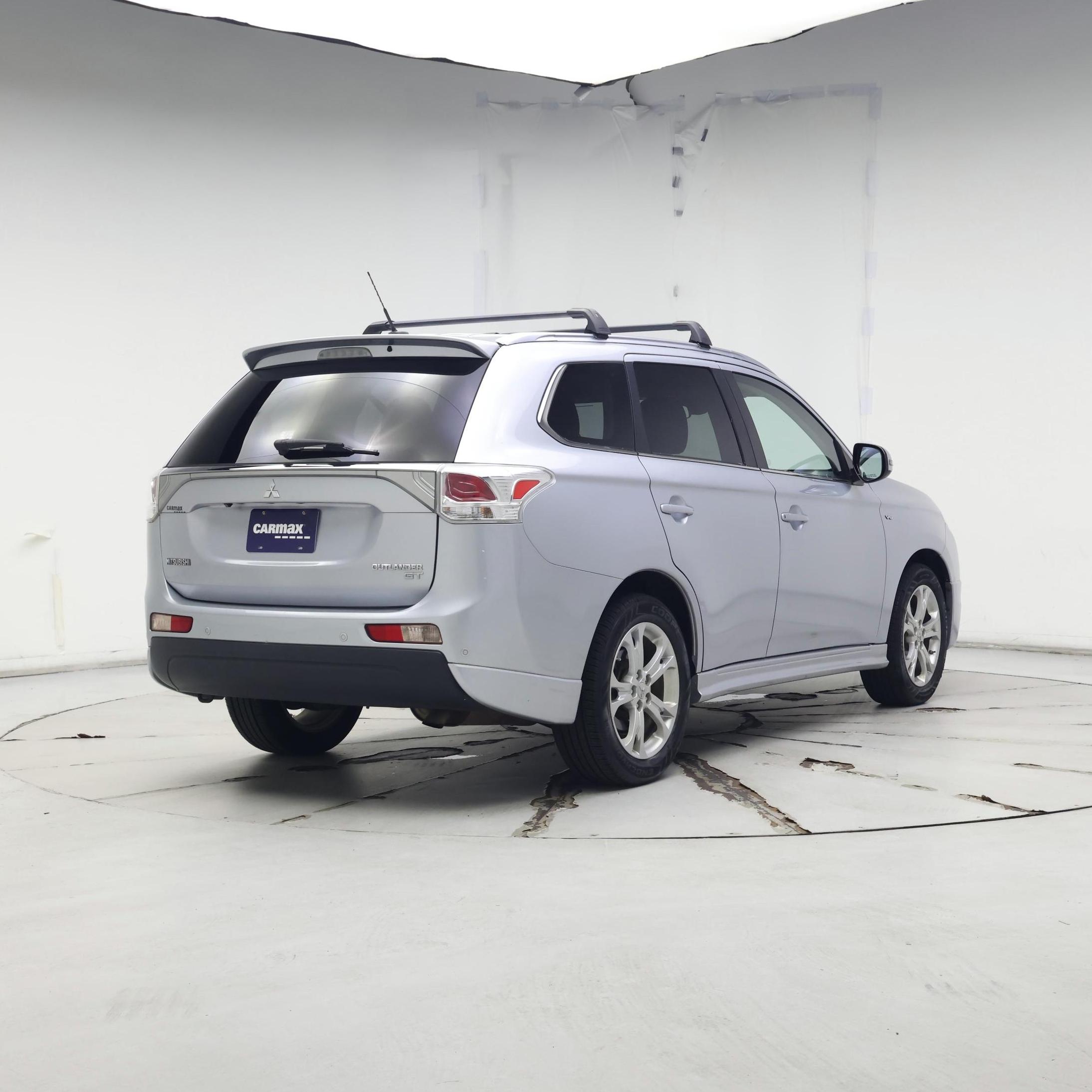 Thumbnail: 2014 Mitsubishi Outlander - 8