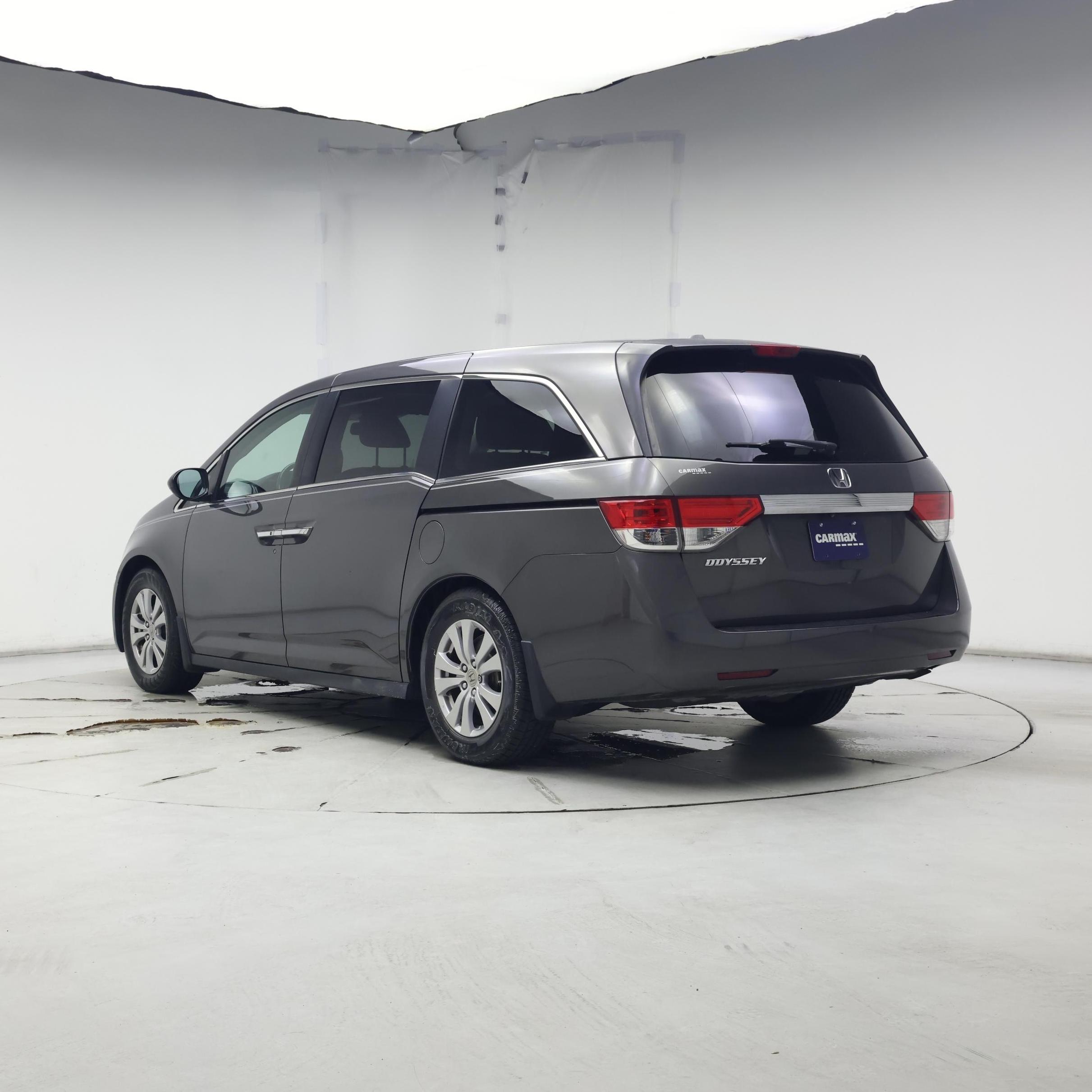 Thumbnail: 2015 Honda Odyssey - 2