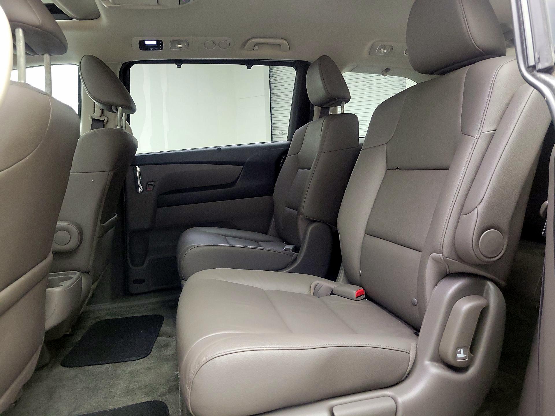 Thumbnail: 2015 Honda Odyssey - 20