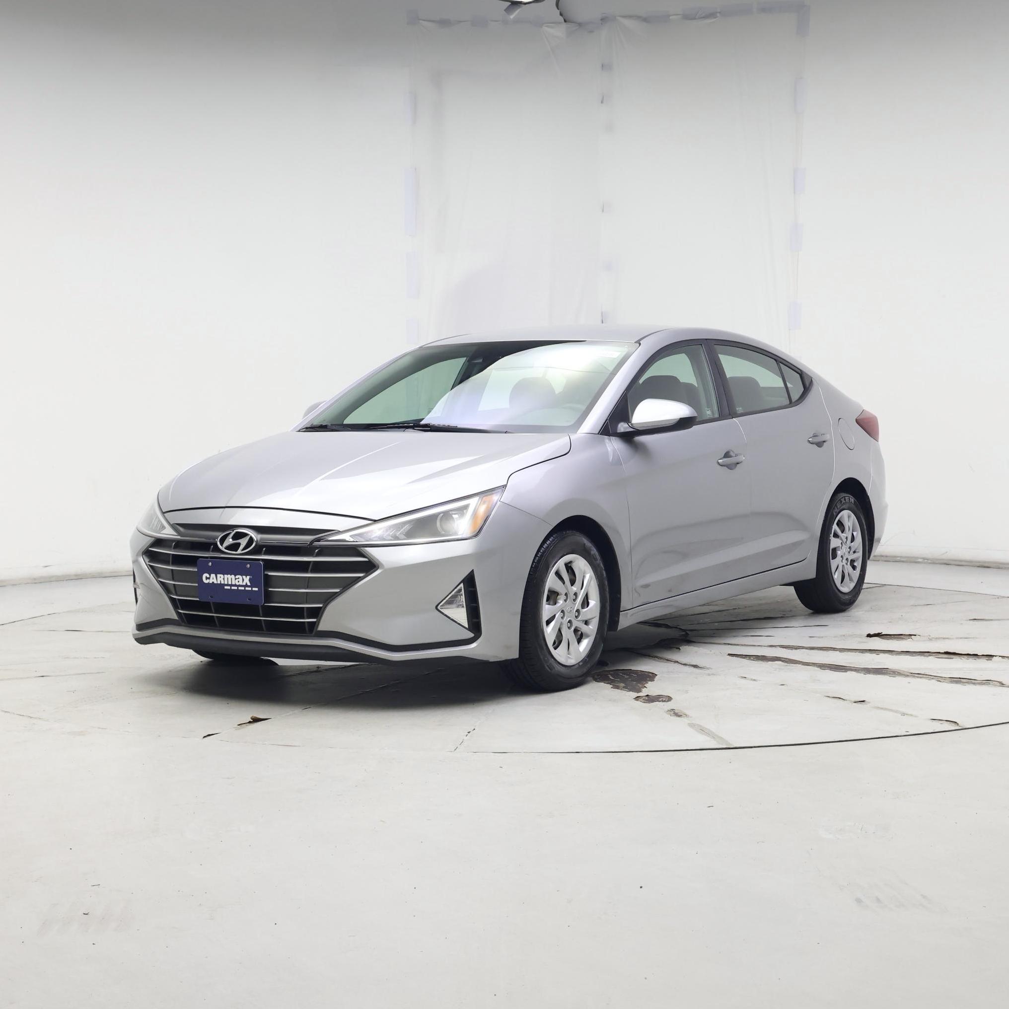Thumbnail: 2020 Hyundai Elantra - 4
