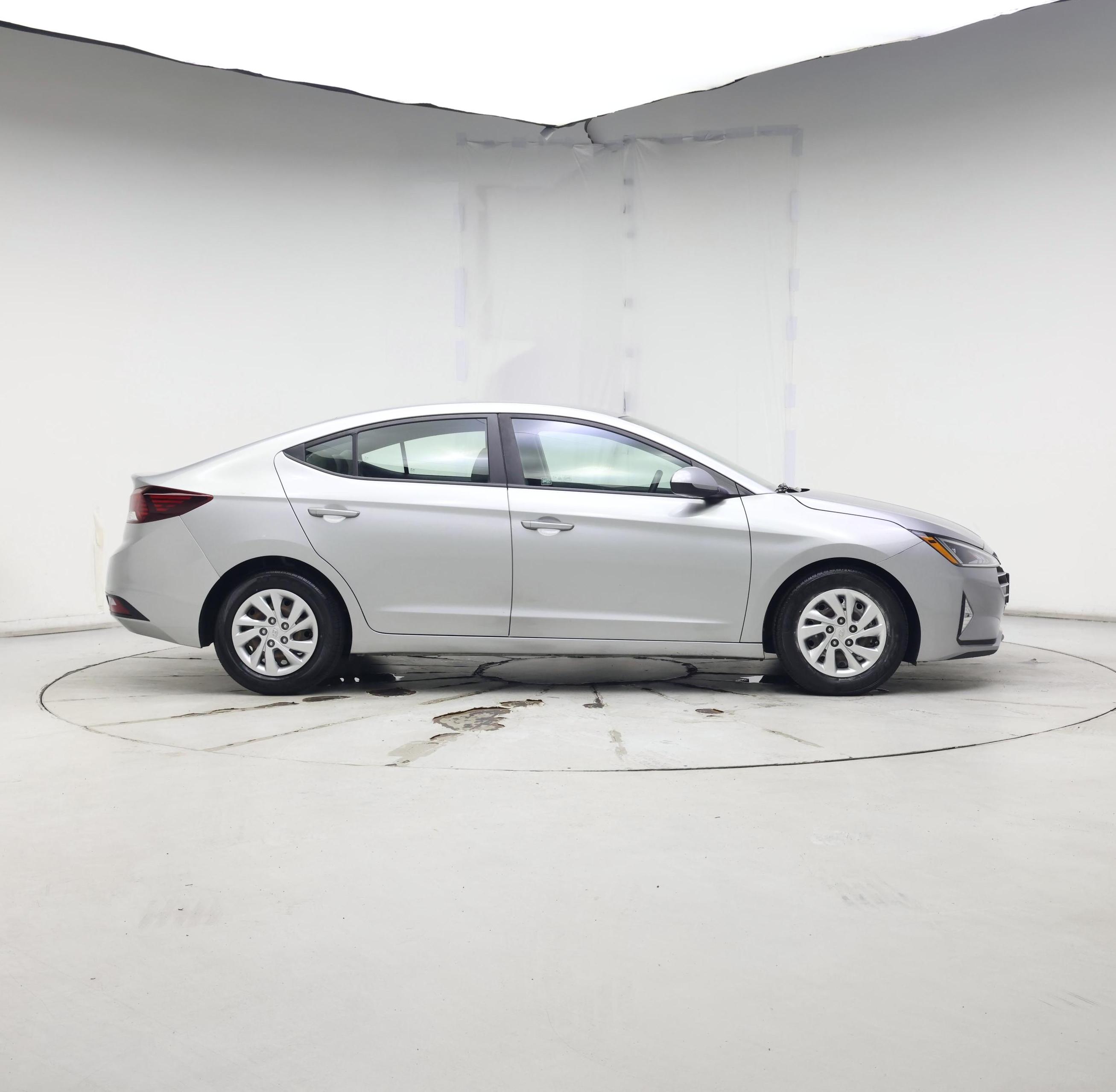 Thumbnail: 2020 Hyundai Elantra - 7
