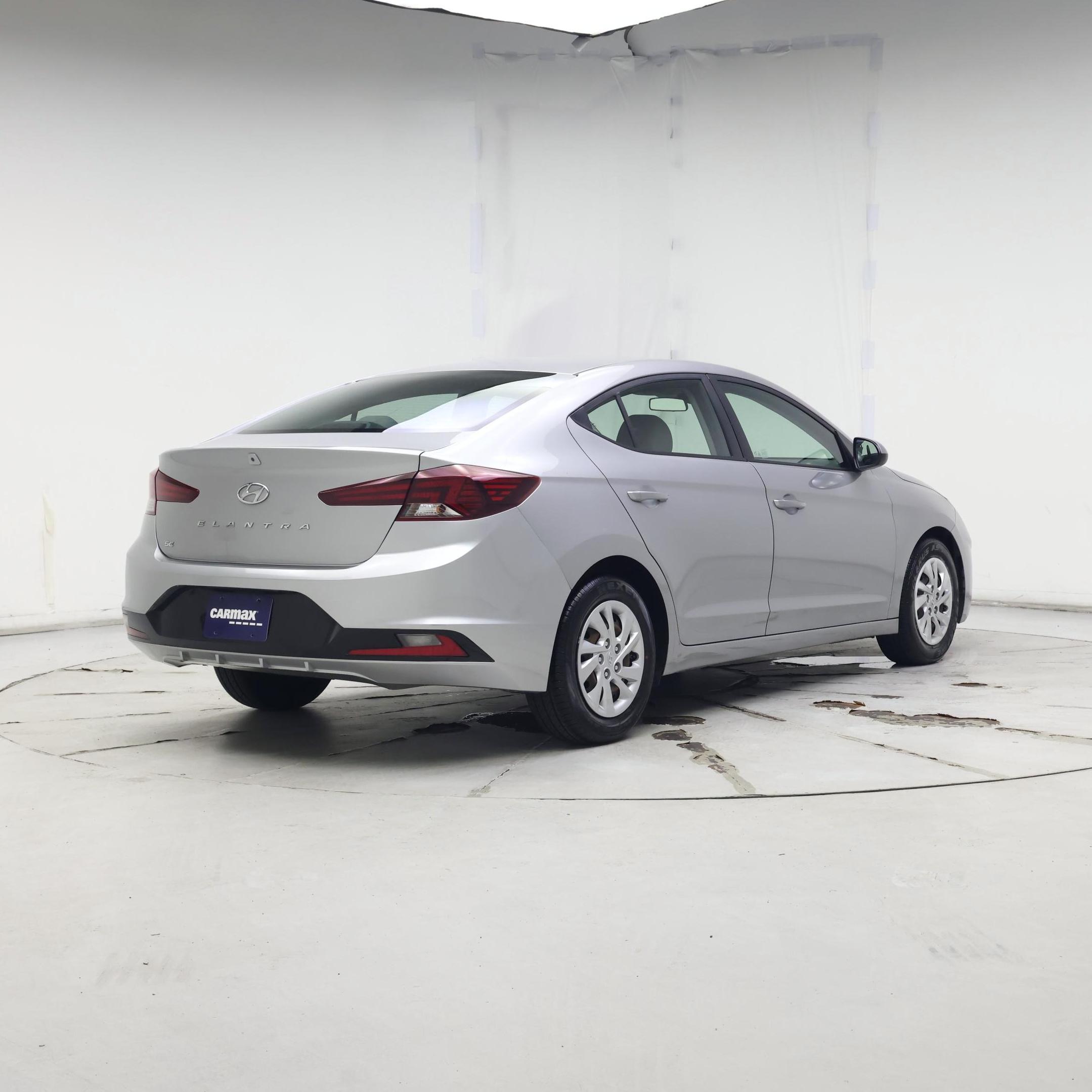 Thumbnail: 2020 Hyundai Elantra - 8