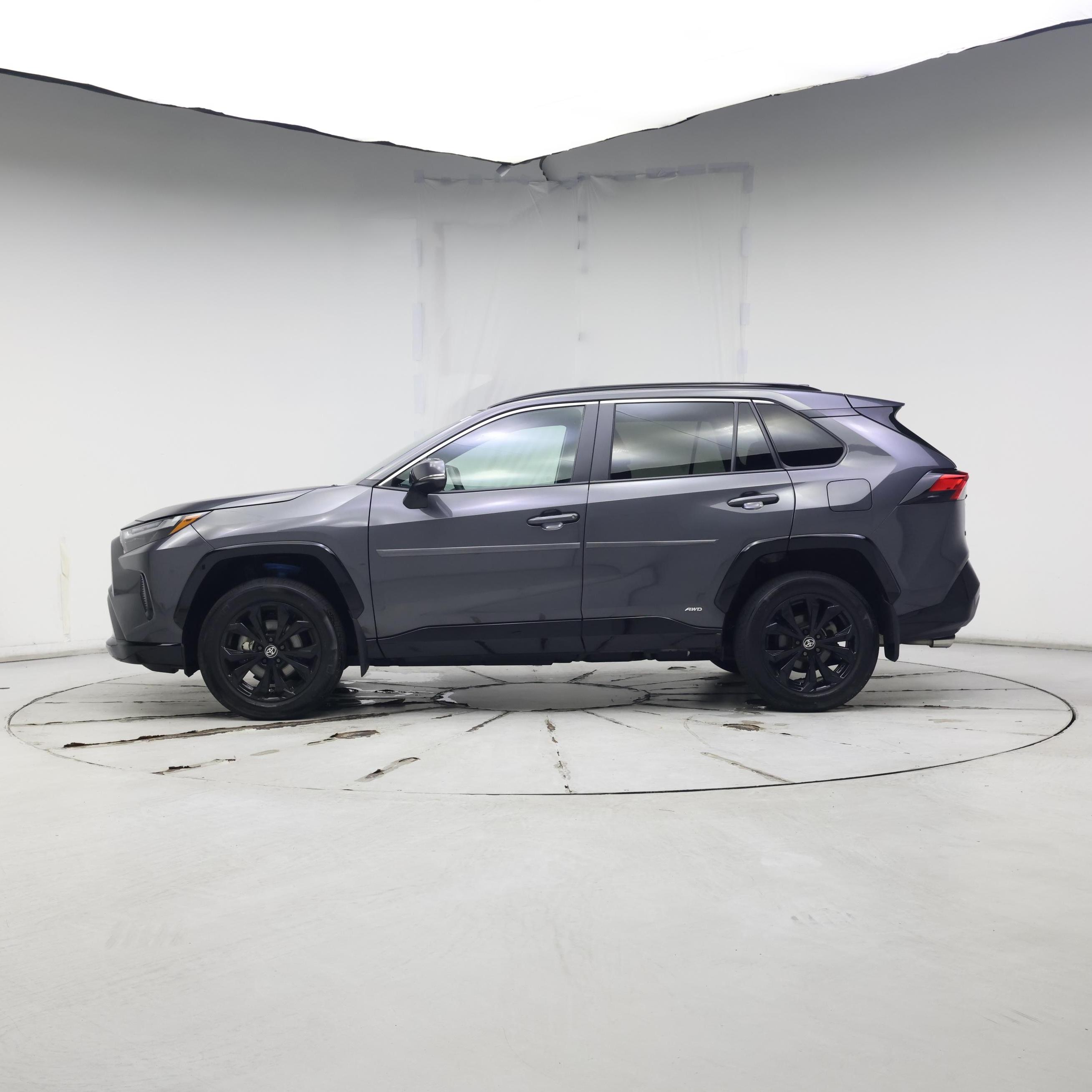 Thumbnail: 2024 Toyota RAV4 - 3