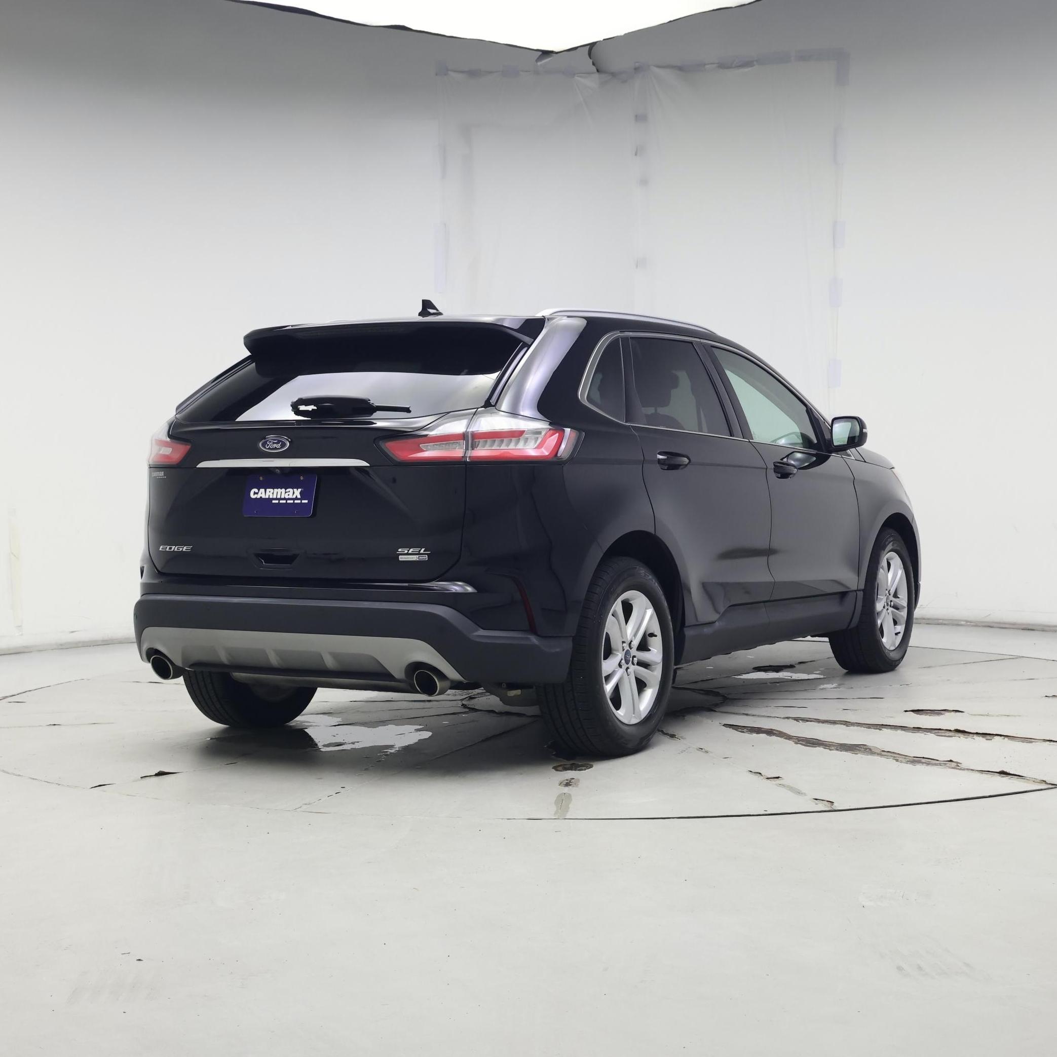 Thumbnail: 2020 Ford Edge - 8