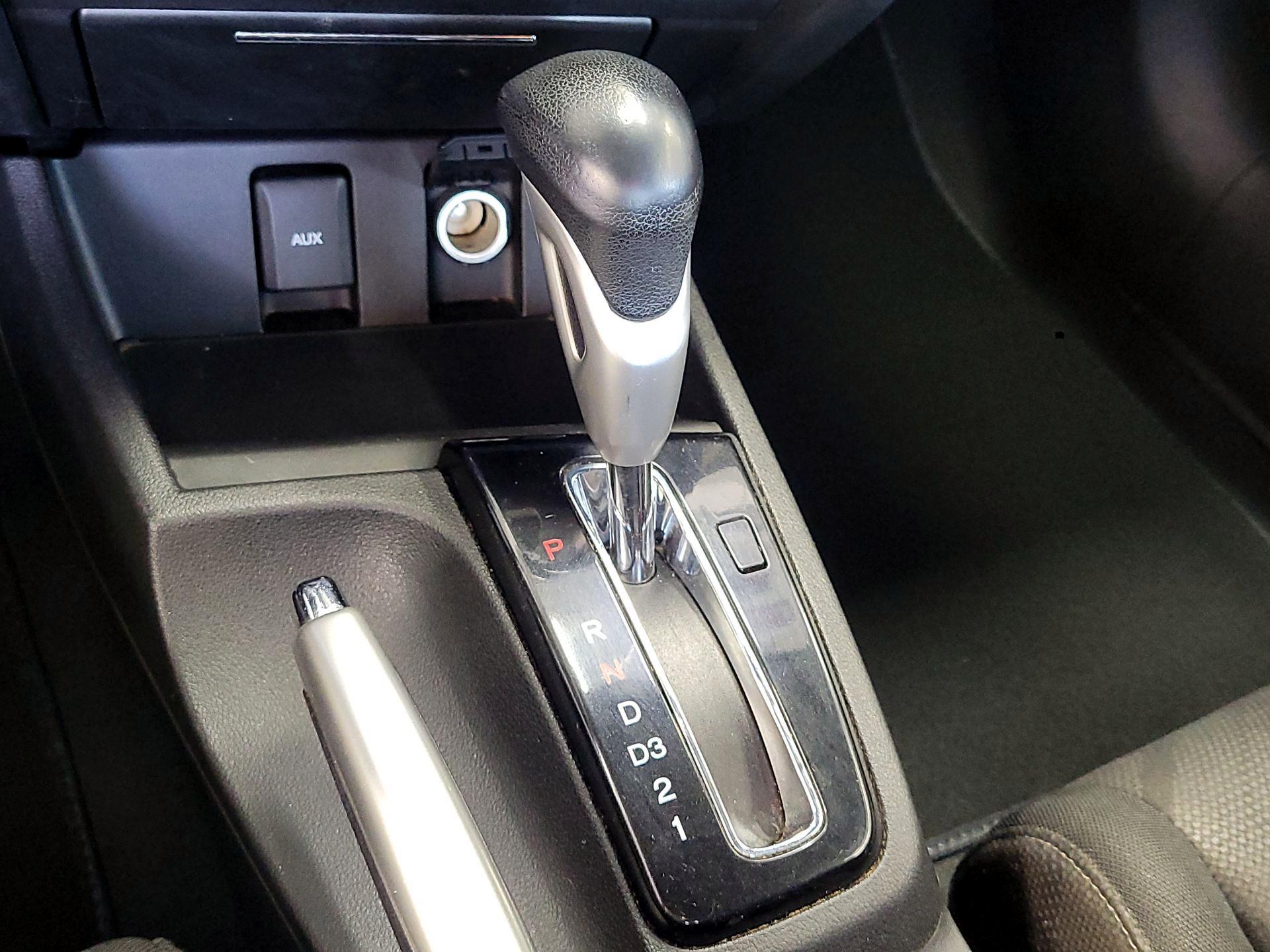 Thumbnail: 2013 Honda Civic - 17