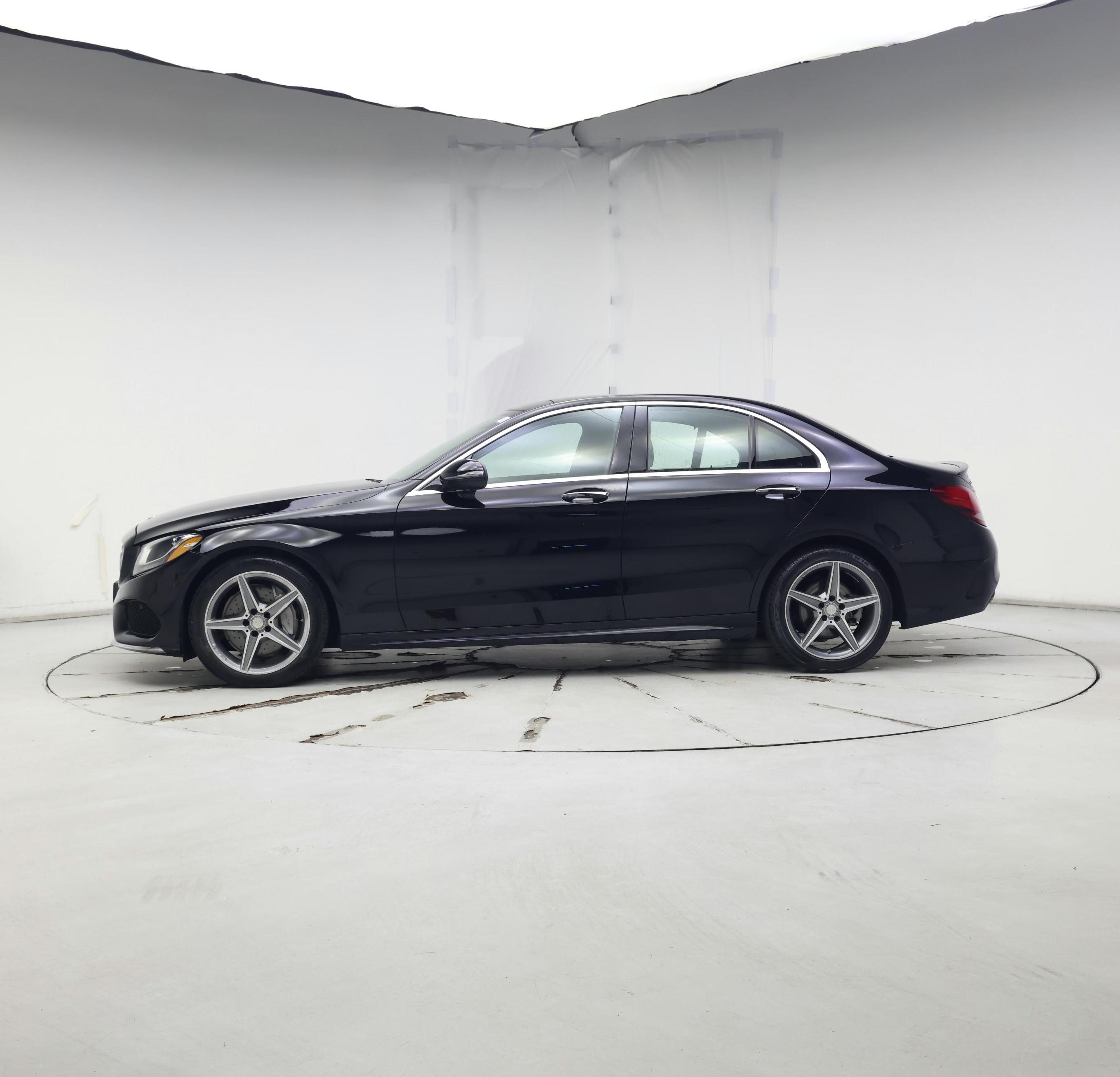 Thumbnail: 2016 Mercedes-Benz C-Class - 3