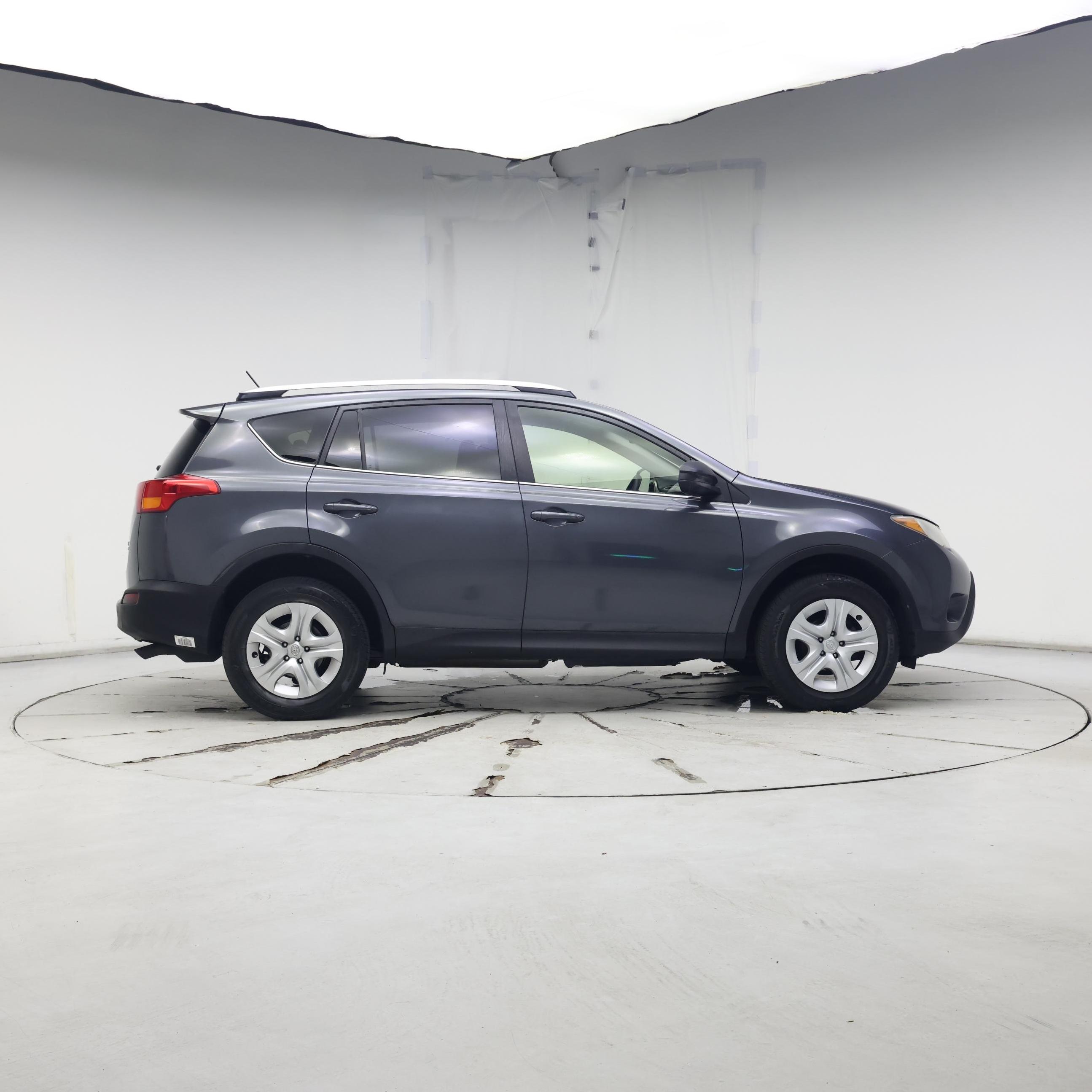 Thumbnail: 2014 Toyota RAV4 - 7