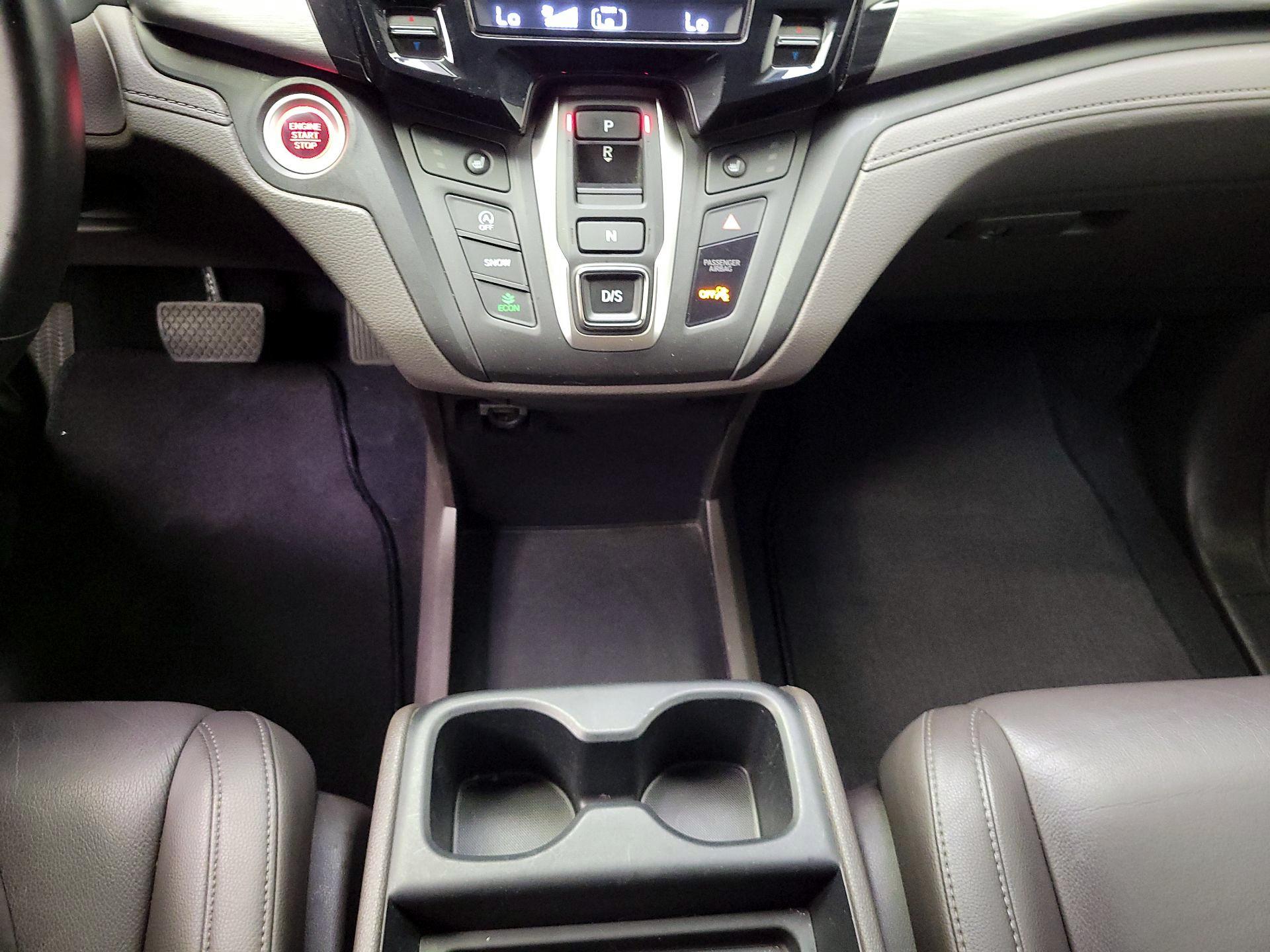 Thumbnail: 2020 Honda Odyssey - 17