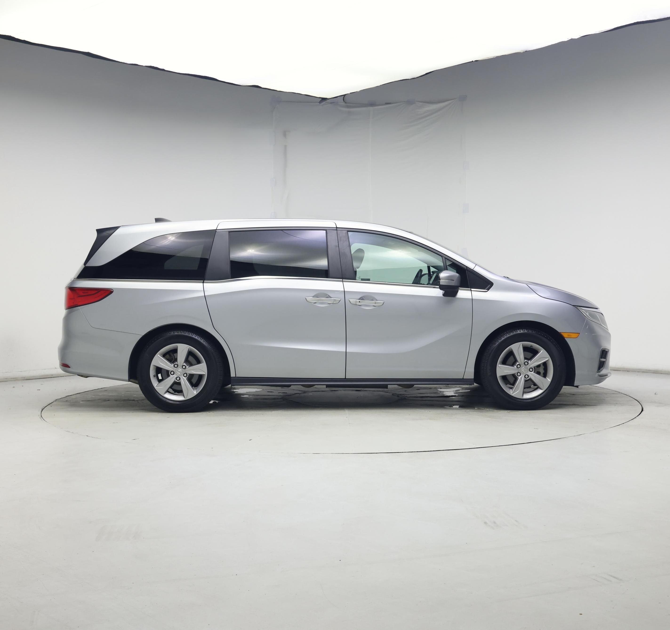 Thumbnail: 2020 Honda Odyssey - 7