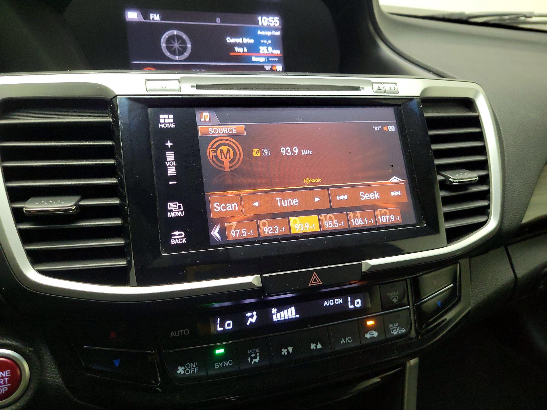 Thumbnail: 2016 Honda Accord - 15