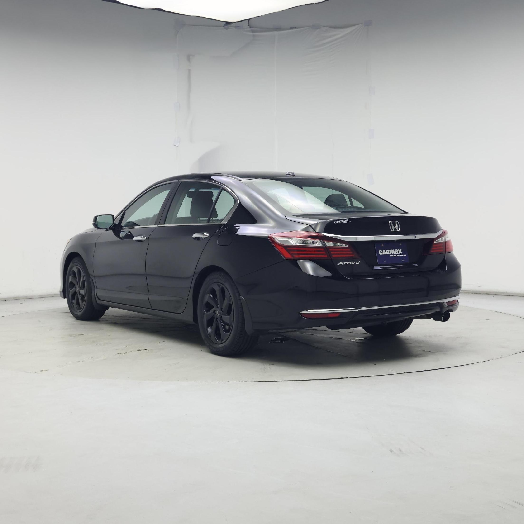 Thumbnail: 2016 Honda Accord - 2