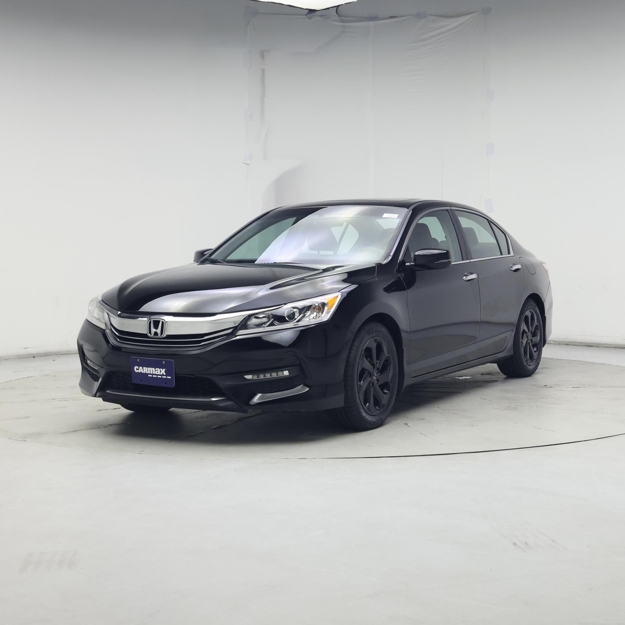 Thumbnail: 2016 Honda Accord - 4