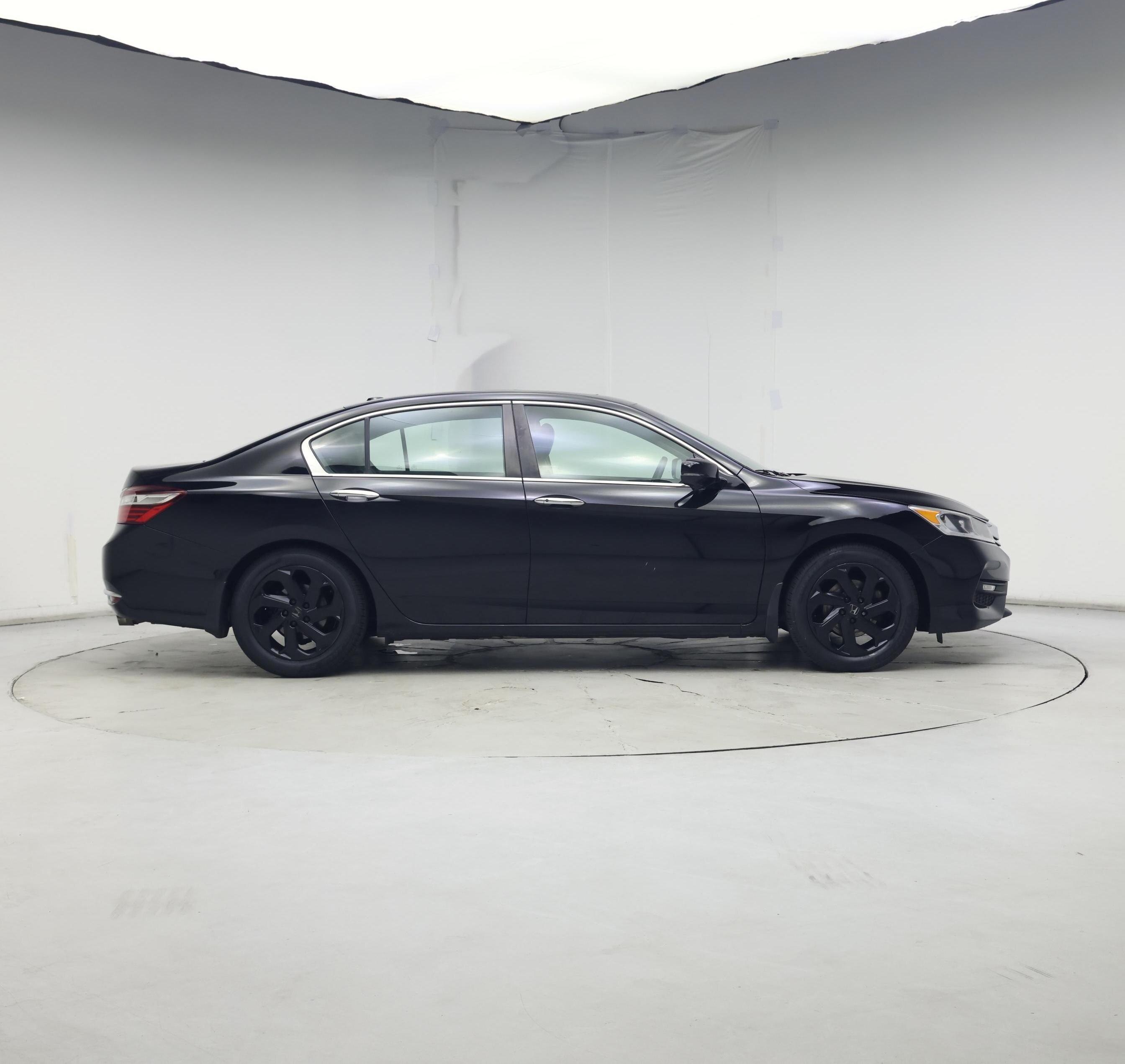 Thumbnail: 2016 Honda Accord - 7