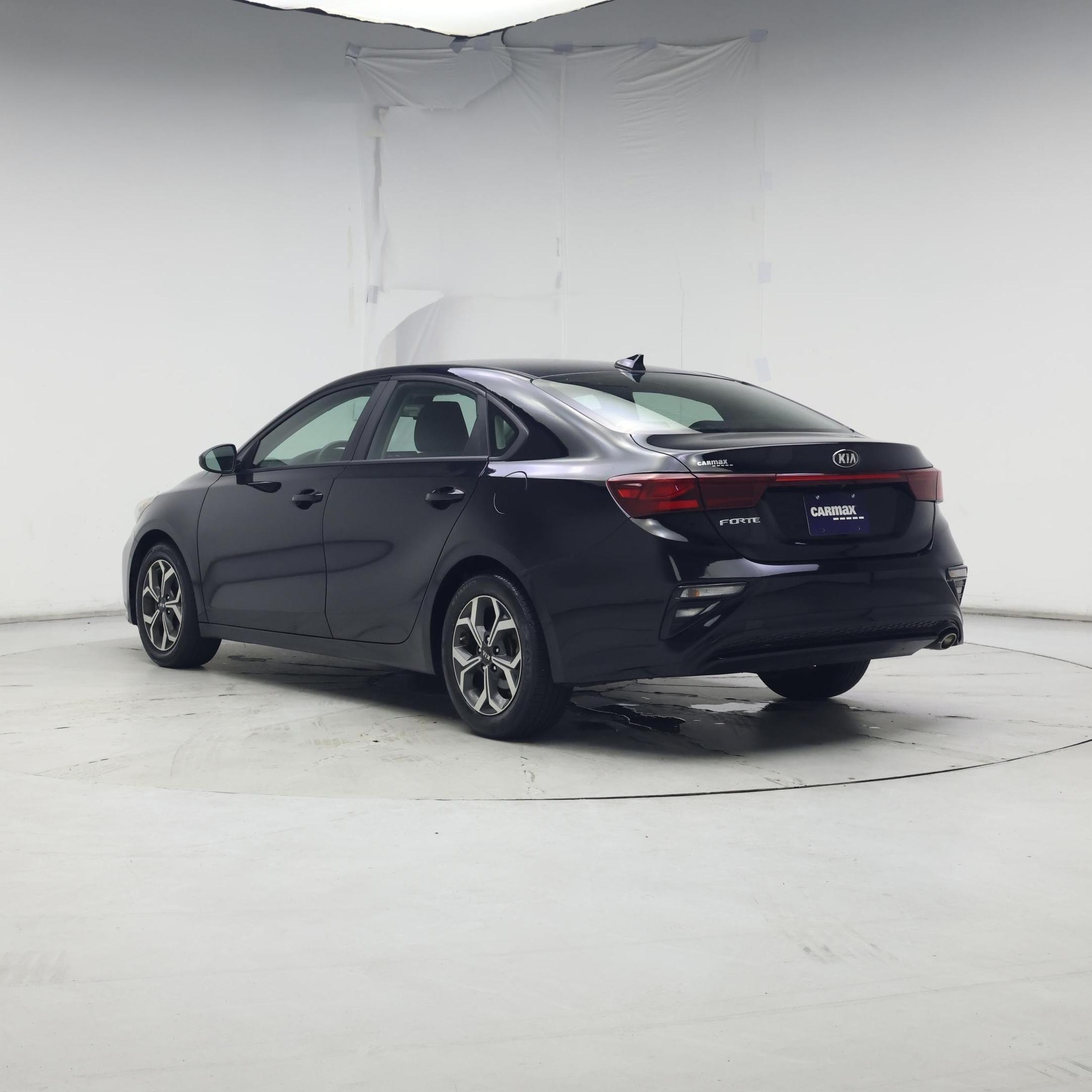 Thumbnail: 2019 Kia Forte - 2