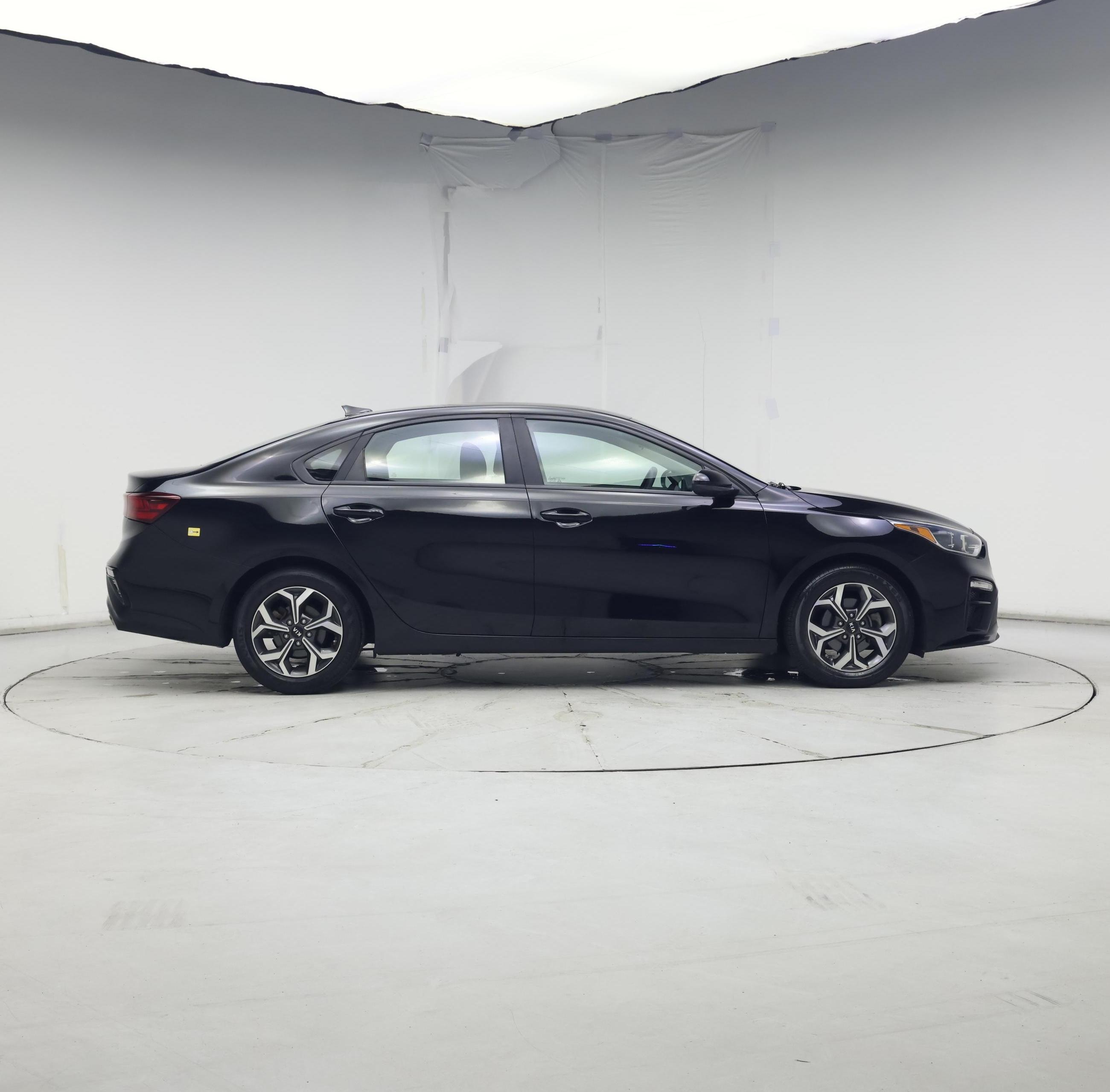 Thumbnail: 2019 Kia Forte - 7