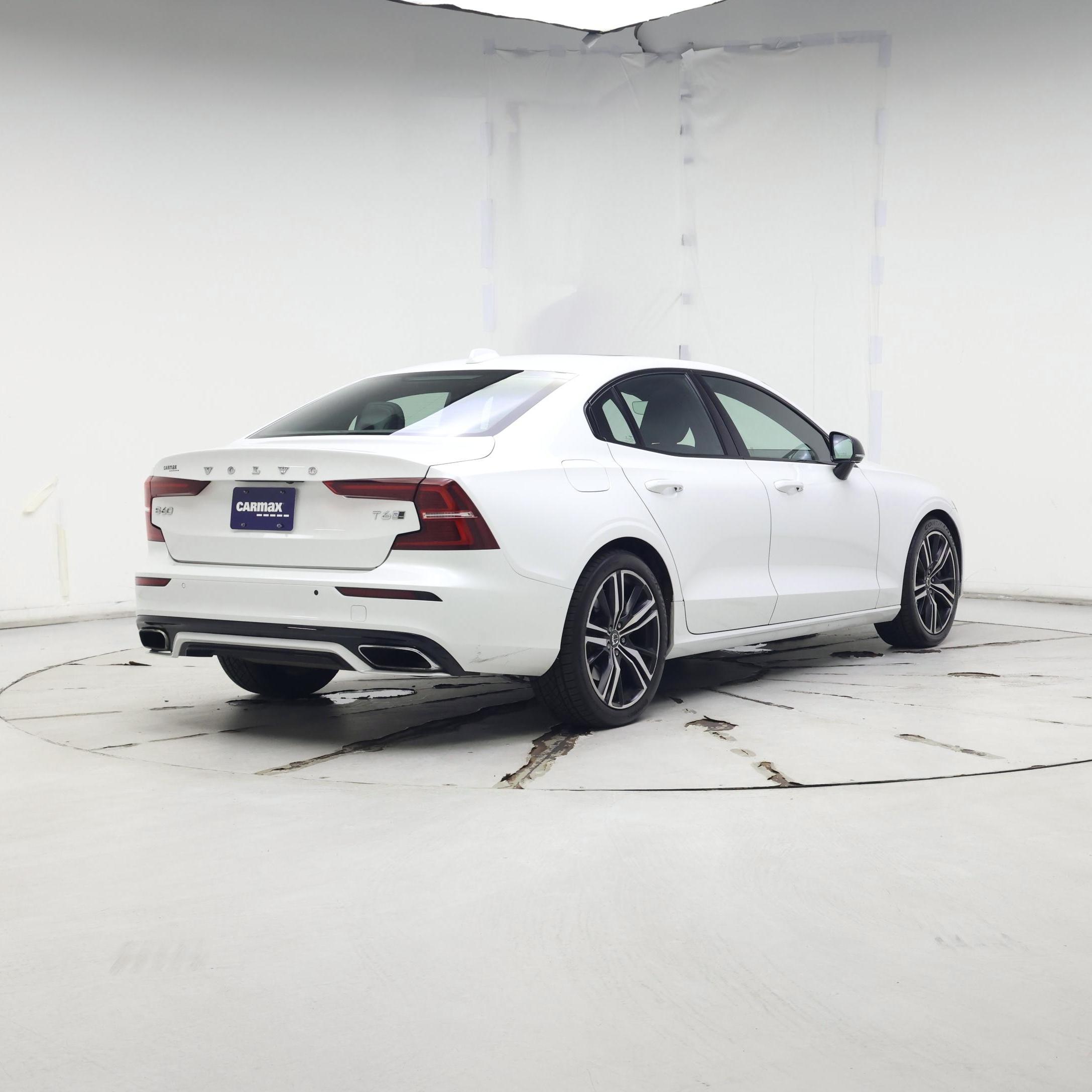 Thumbnail: 2020 Volvo S60 - 8