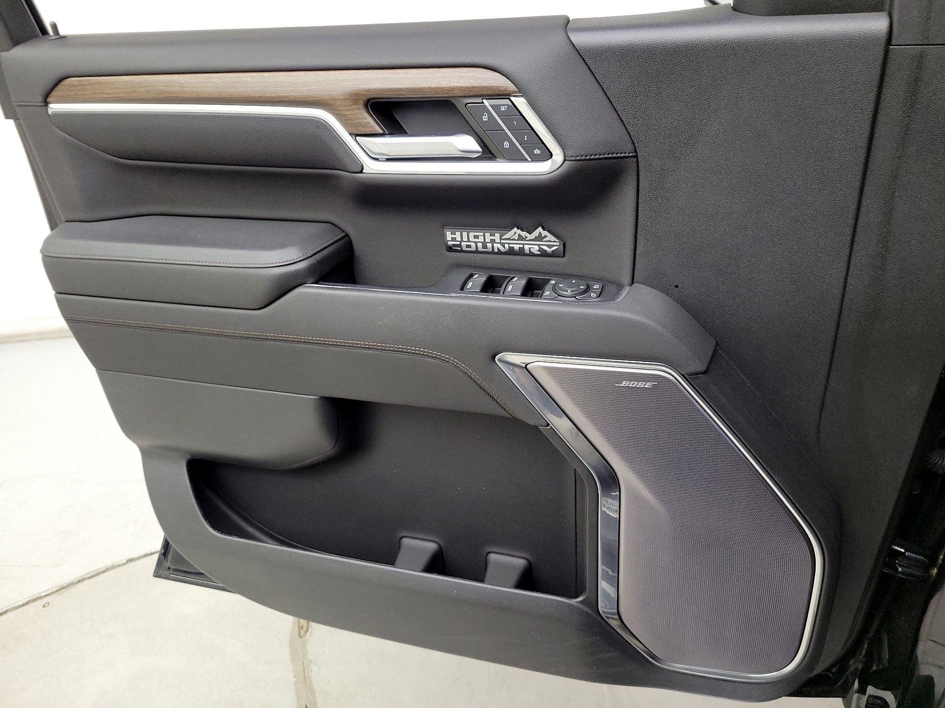 Thumbnail: 2023 Chevrolet Silverado 1500 - 12