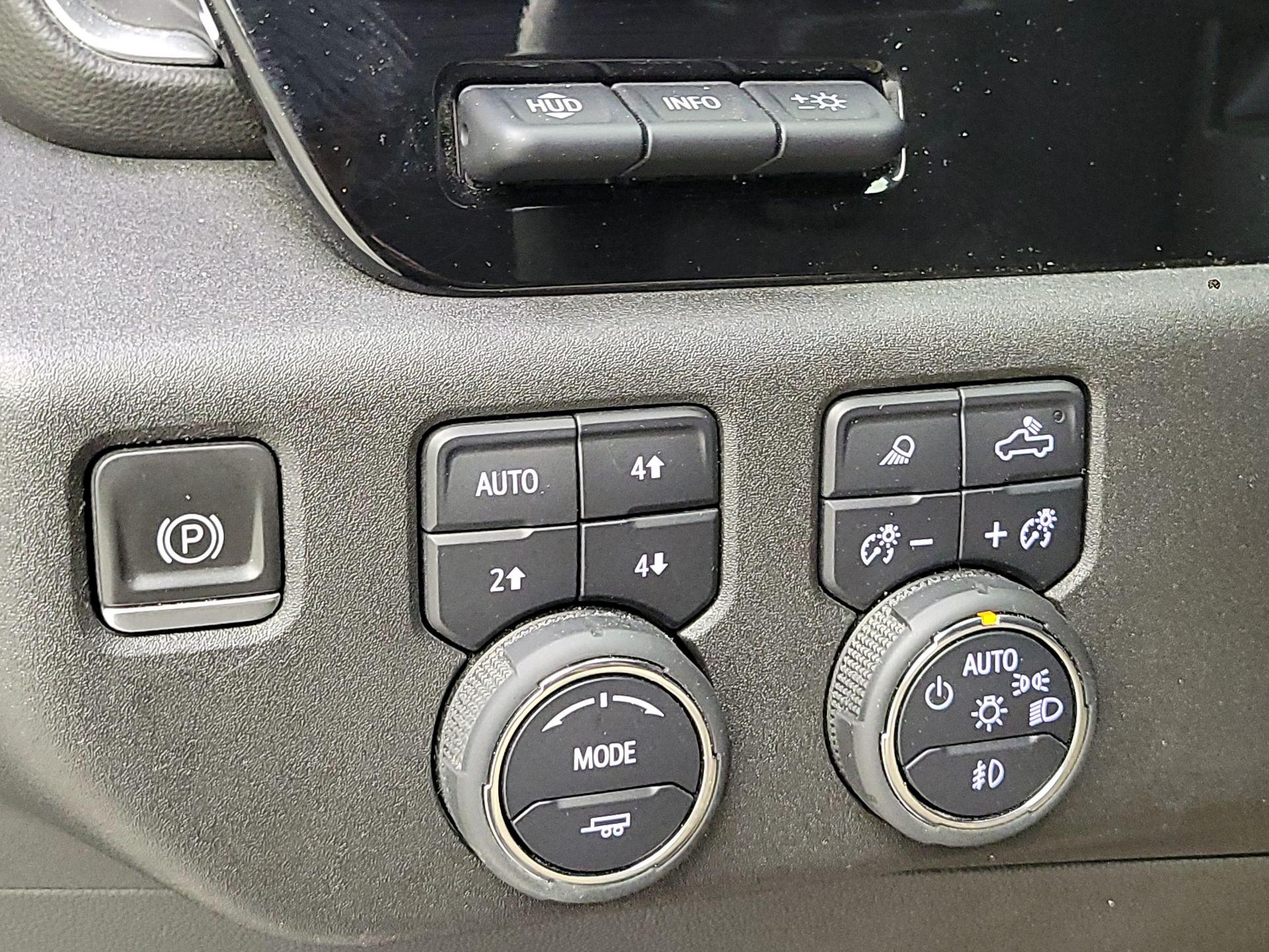 Thumbnail: 2023 Chevrolet Silverado 1500 - 13