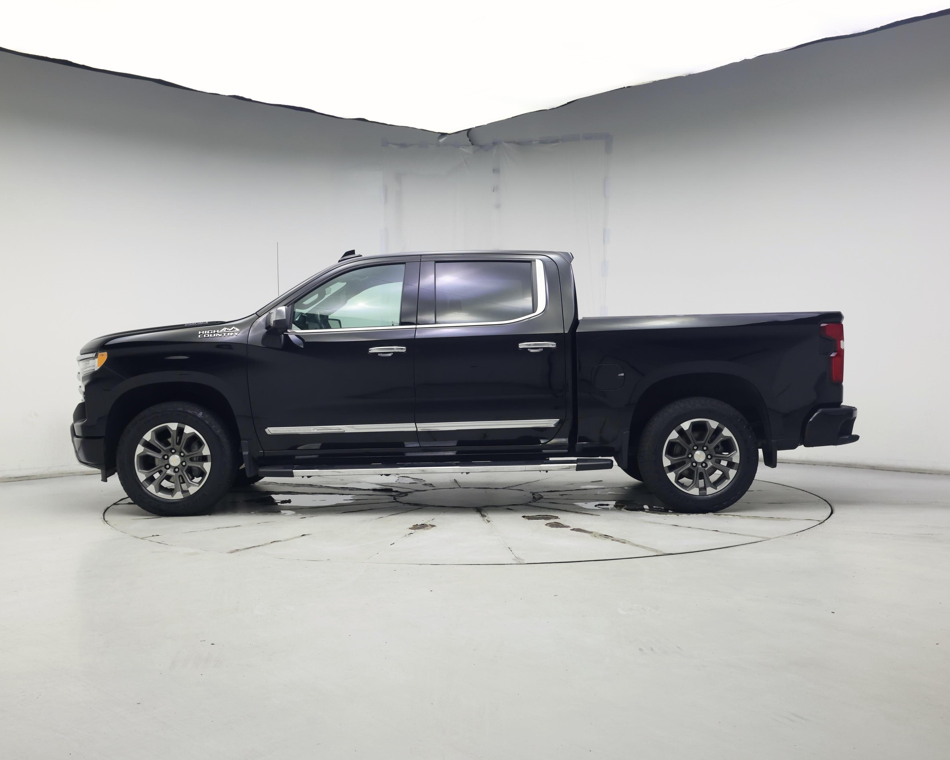 Thumbnail: 2023 Chevrolet Silverado 1500 - 3