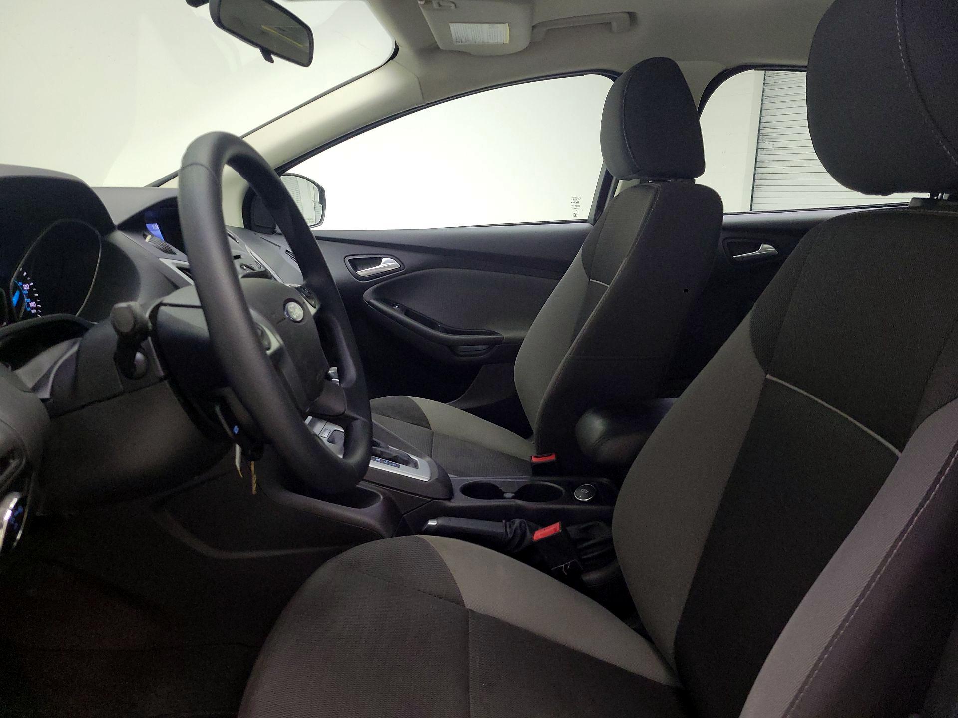 Thumbnail: 2014 Ford Focus - 11