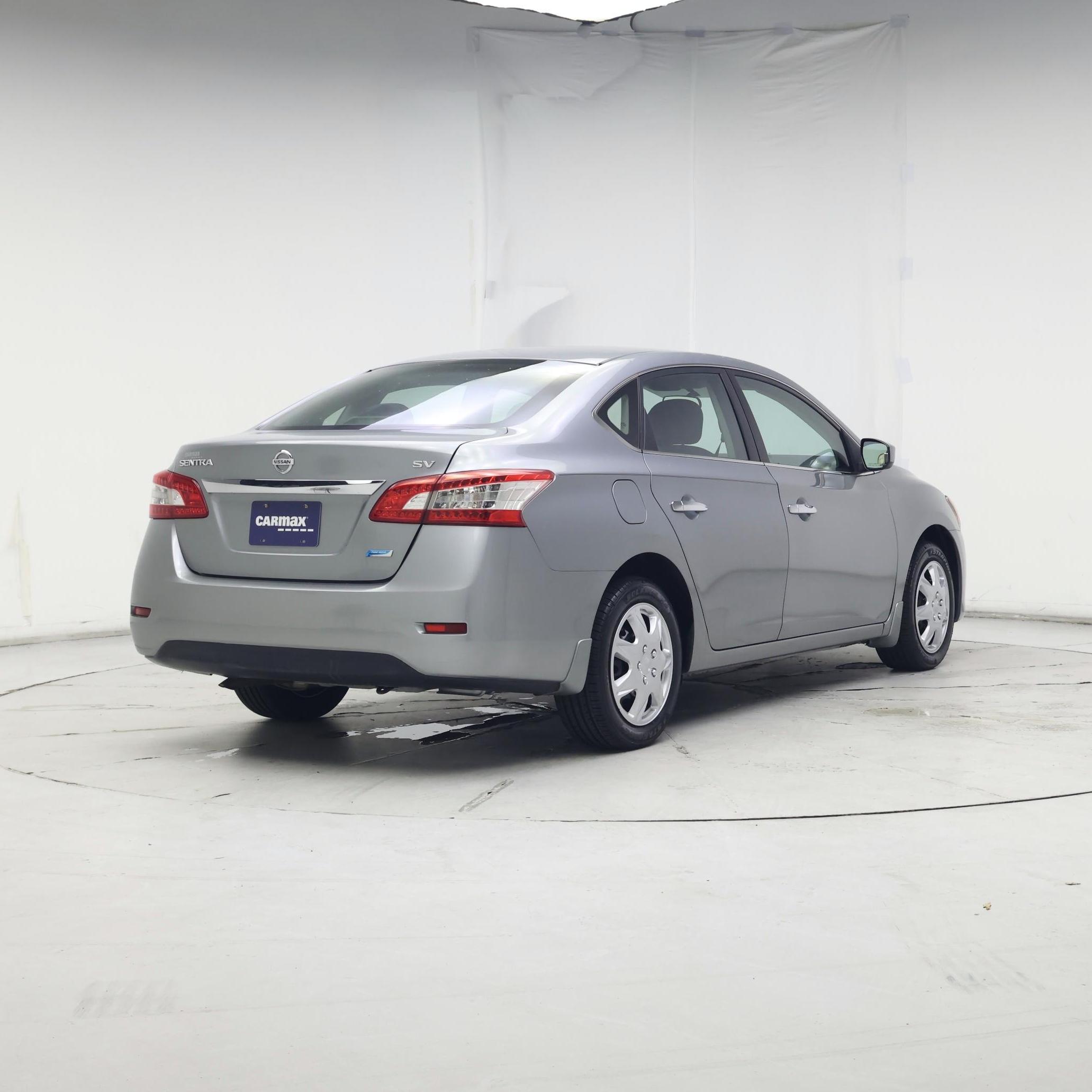 Thumbnail: 2014 Nissan Sentra - 8