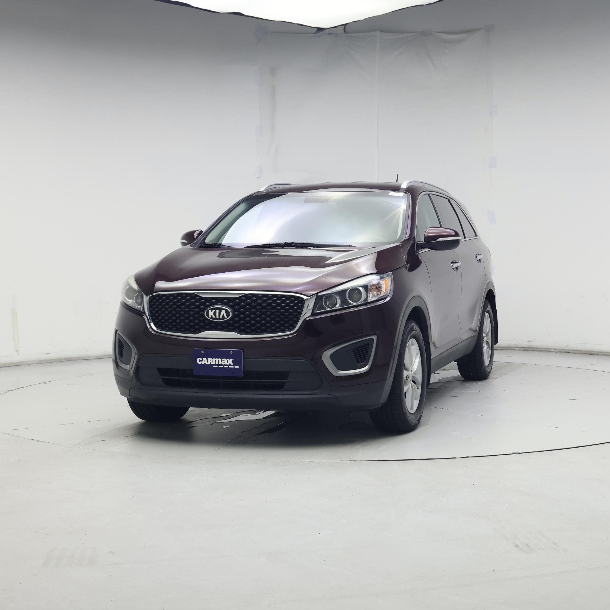 Thumbnail: 2016 Kia Sorento - 4
