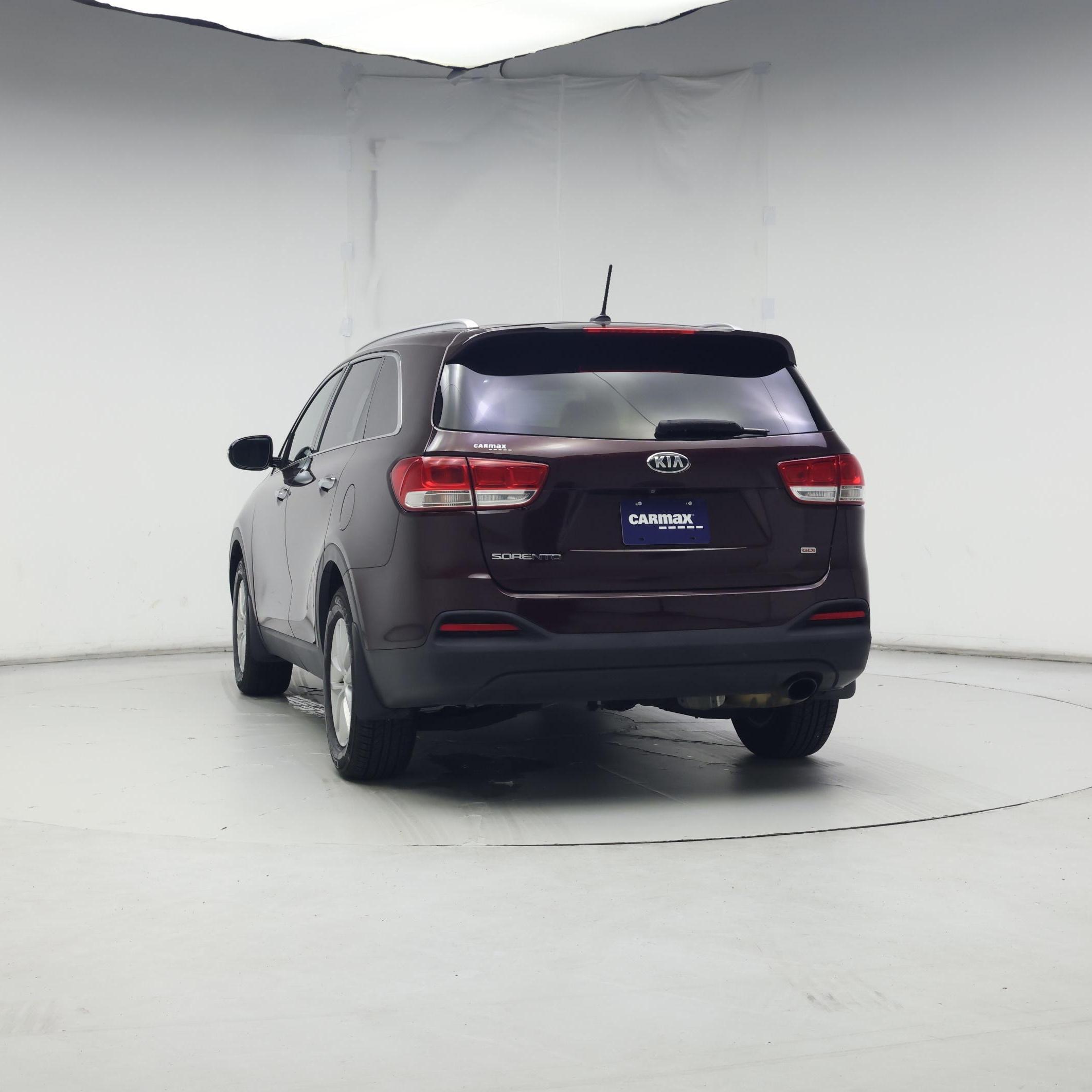 Thumbnail: 2016 Kia Sorento - 6