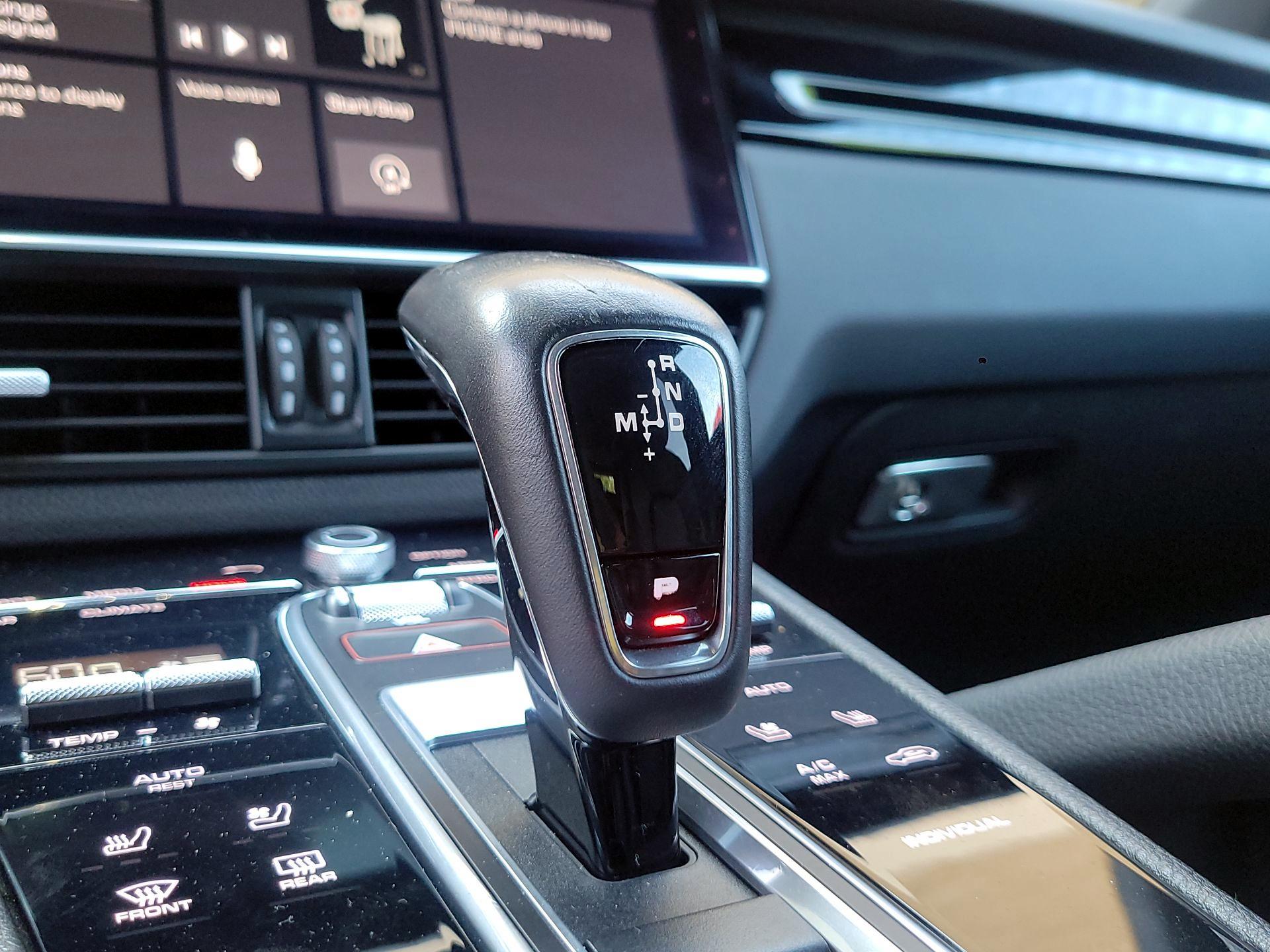 Thumbnail: 2020 Porsche Cayenne - 18