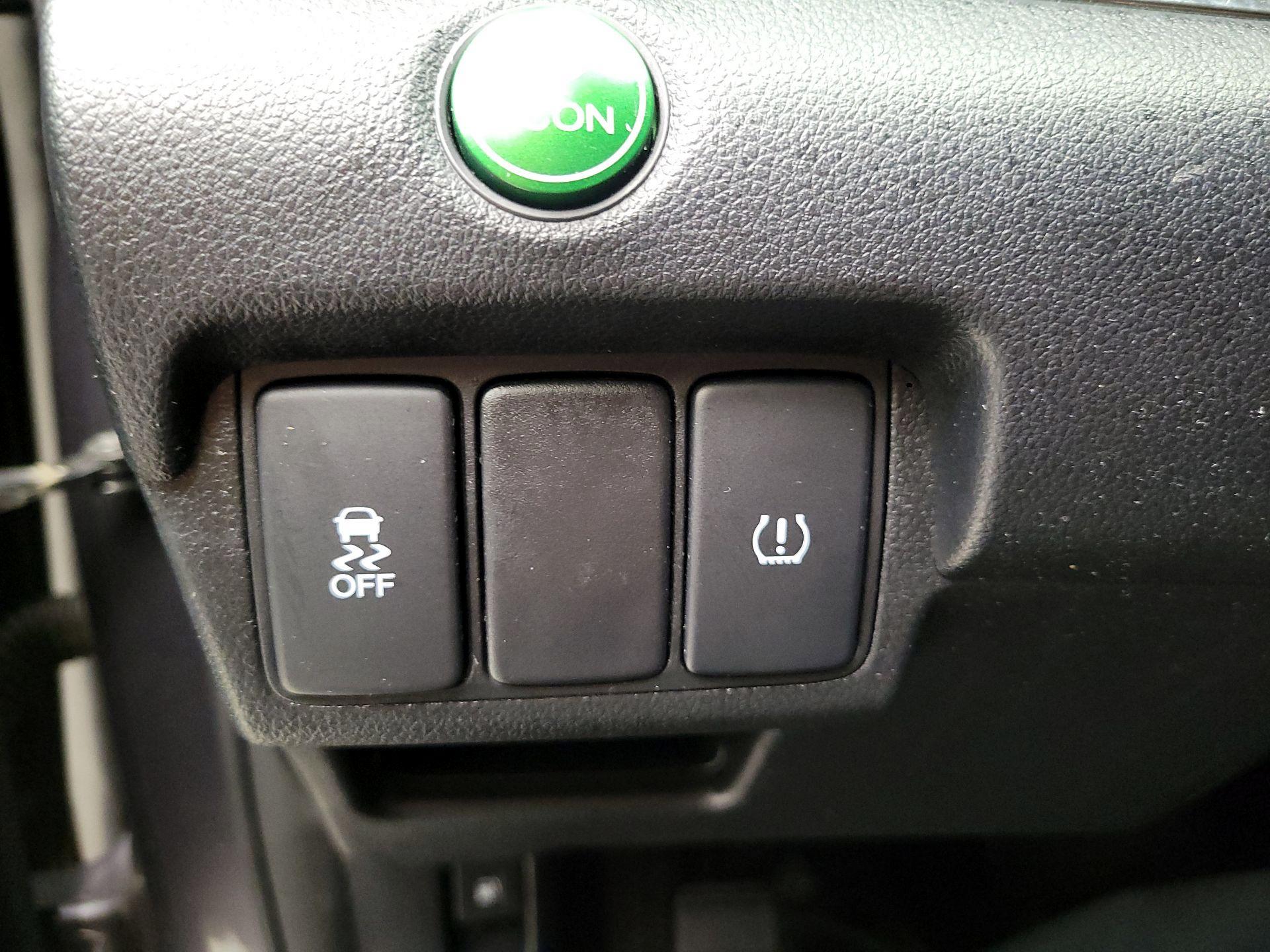 Thumbnail: 2016 Honda CR-V - 13