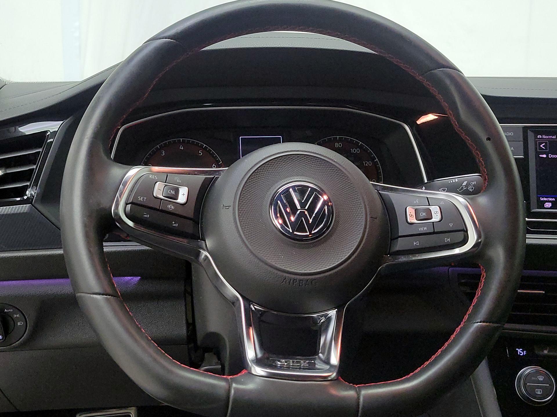 Thumbnail: 2019 Volkswagen Jetta - 10
