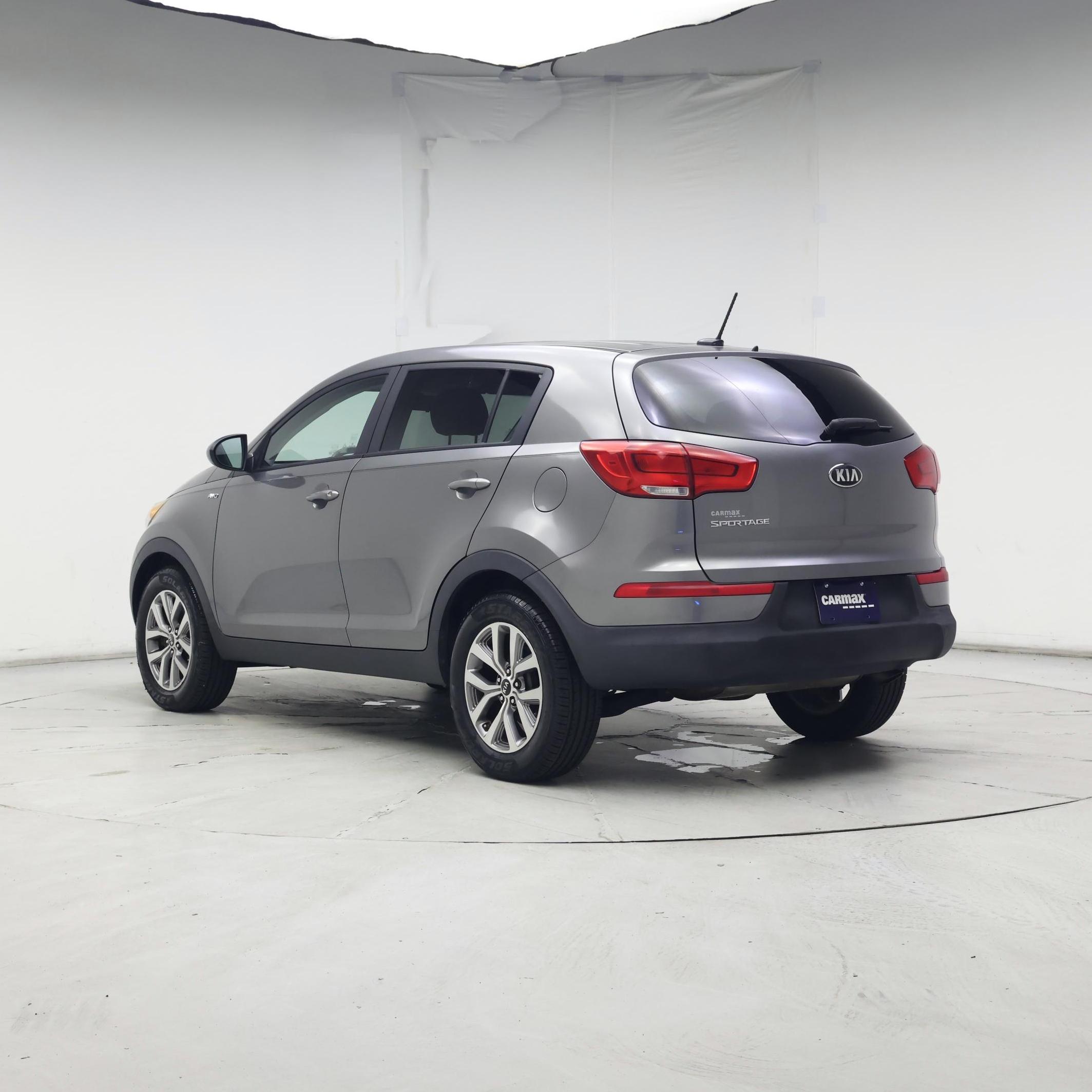Thumbnail: 2016 Kia Sportage - 2