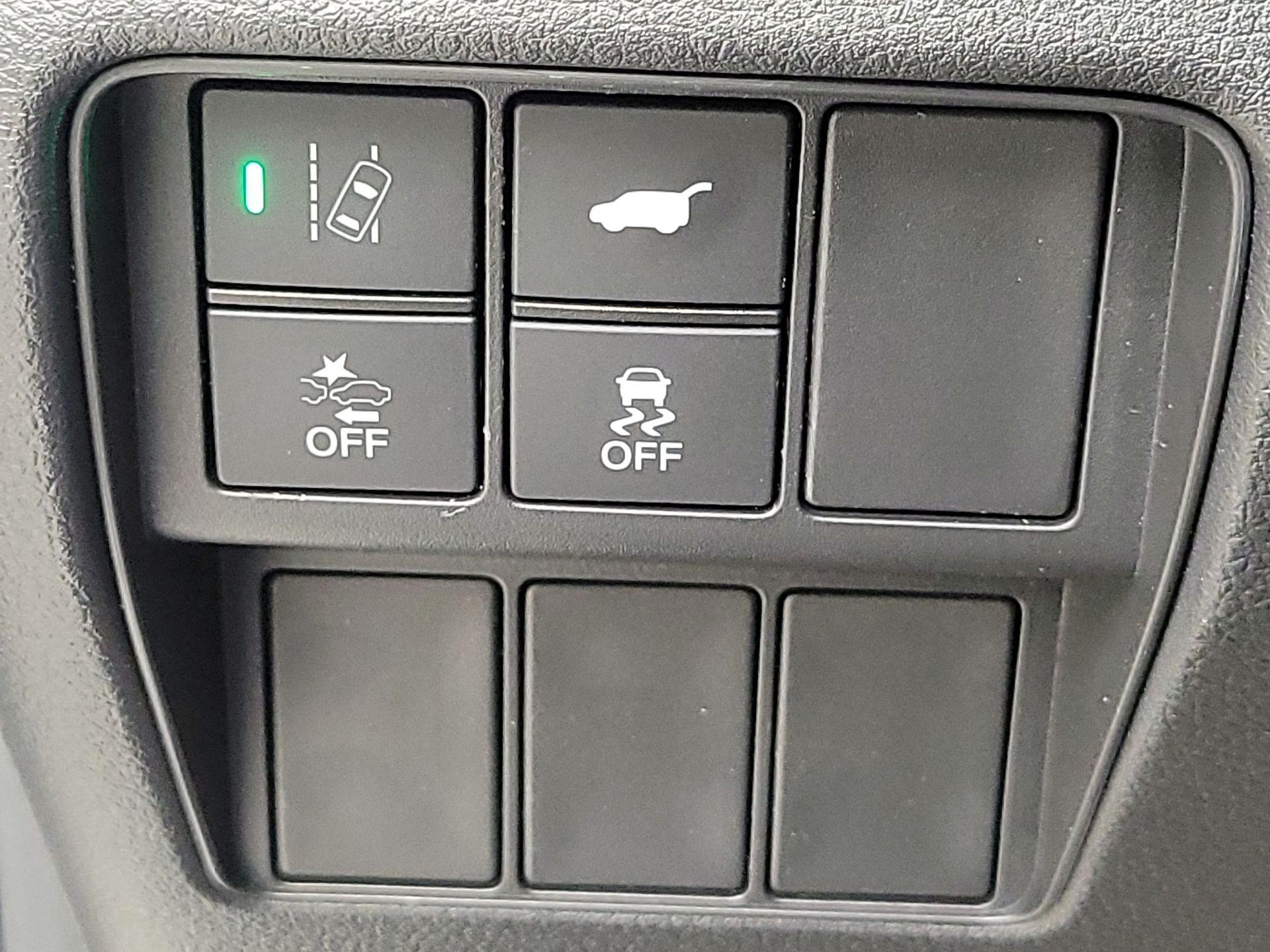 Thumbnail: 2018 Honda CR-V - 13