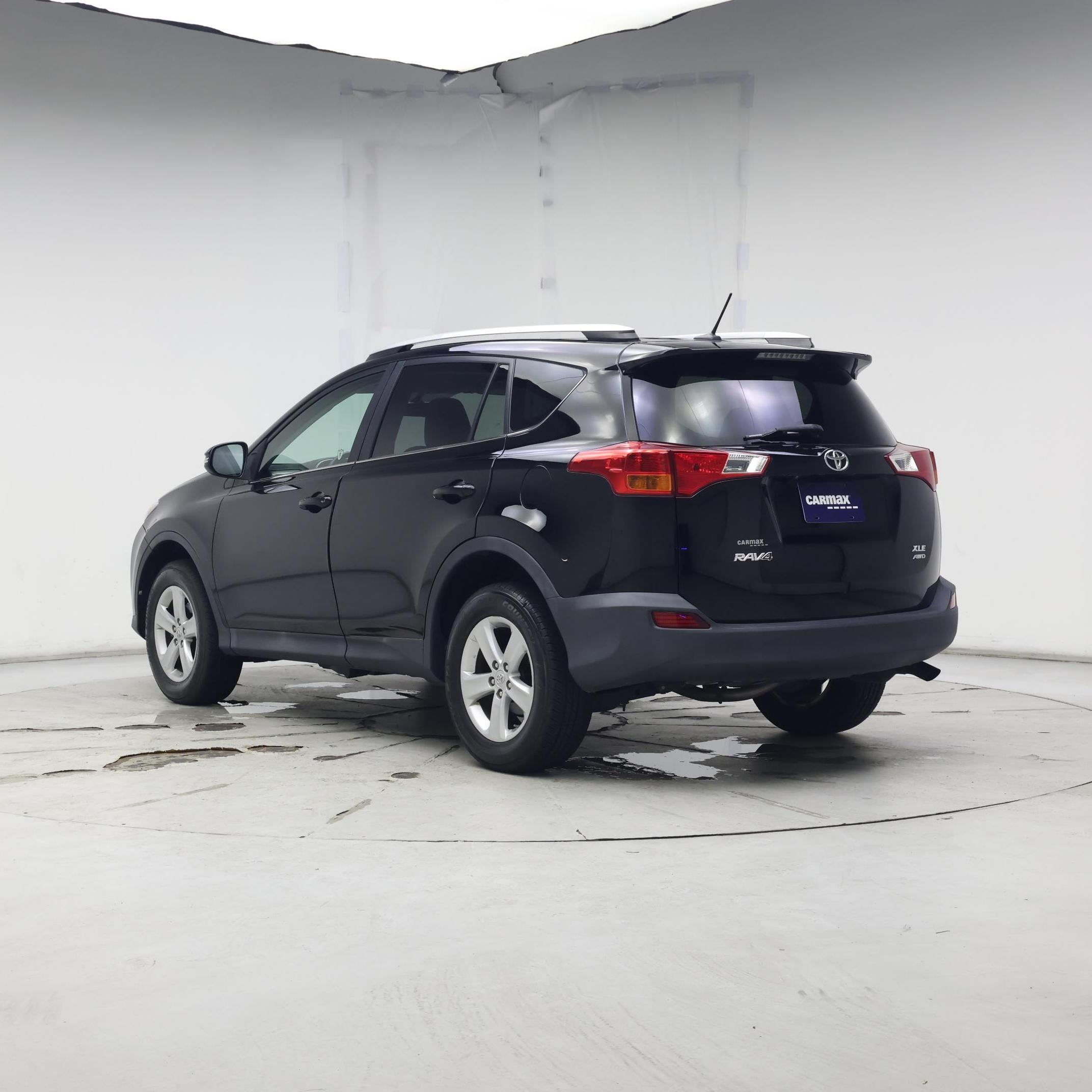 Thumbnail: 2014 Toyota RAV4 - 2