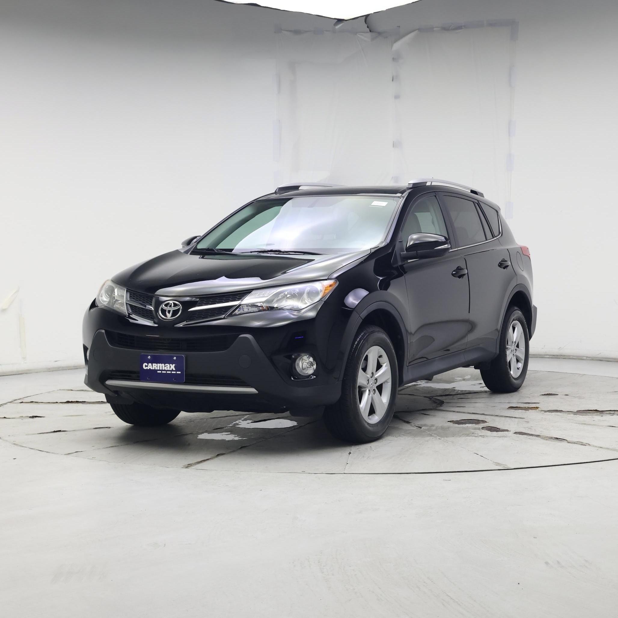 Thumbnail: 2014 Toyota RAV4 - 4