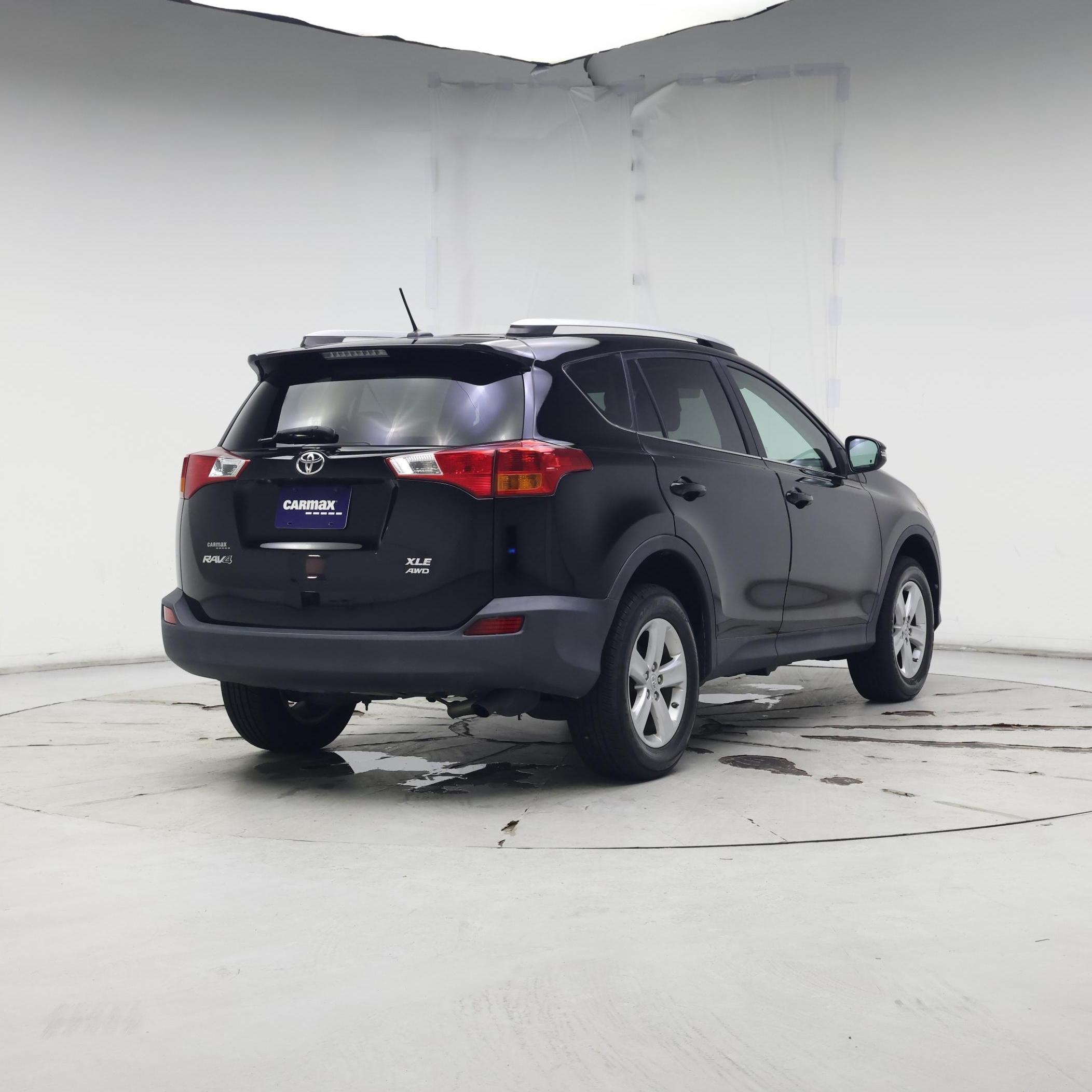 Thumbnail: 2014 Toyota RAV4 - 8