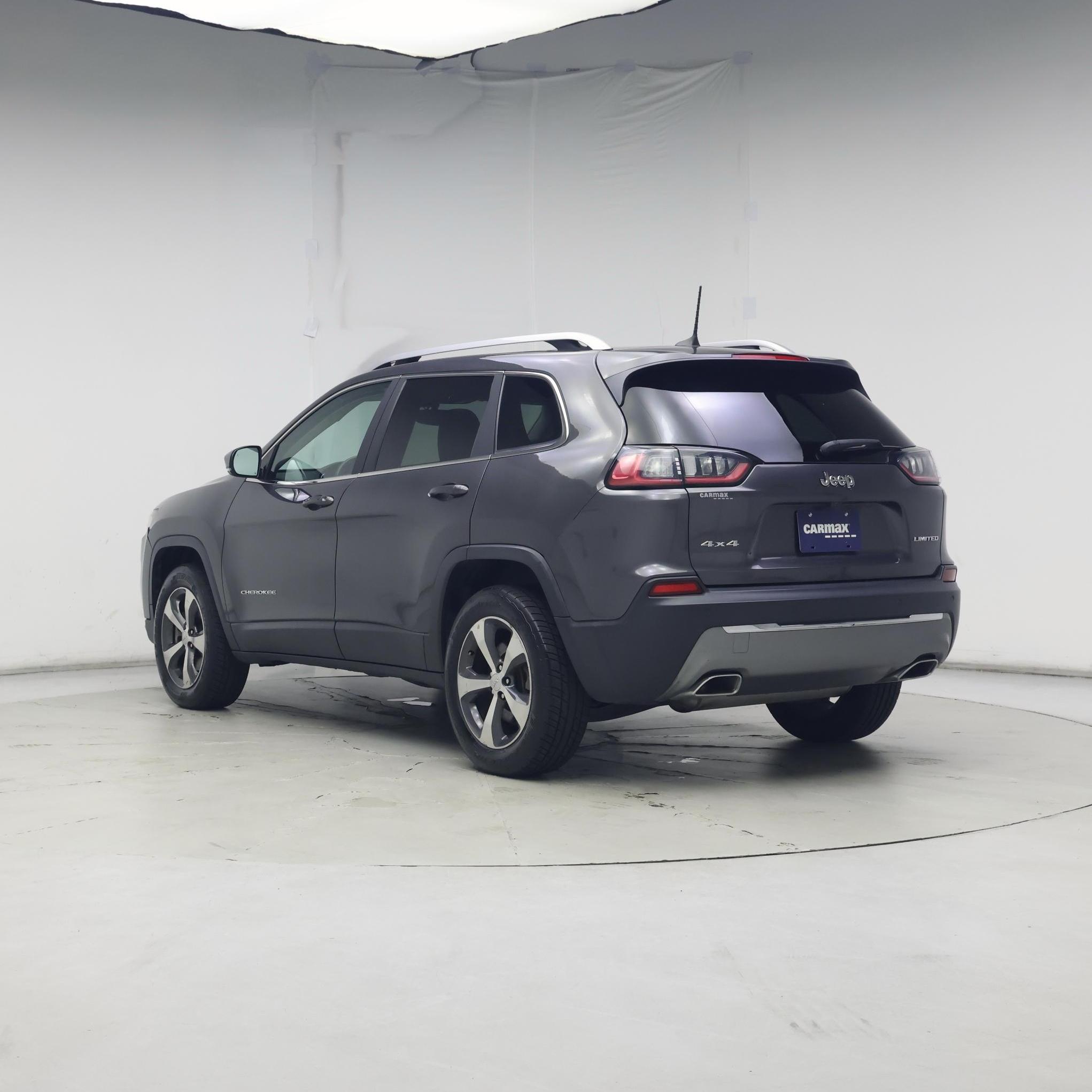 Thumbnail: 2019 Jeep Cherokee - 2