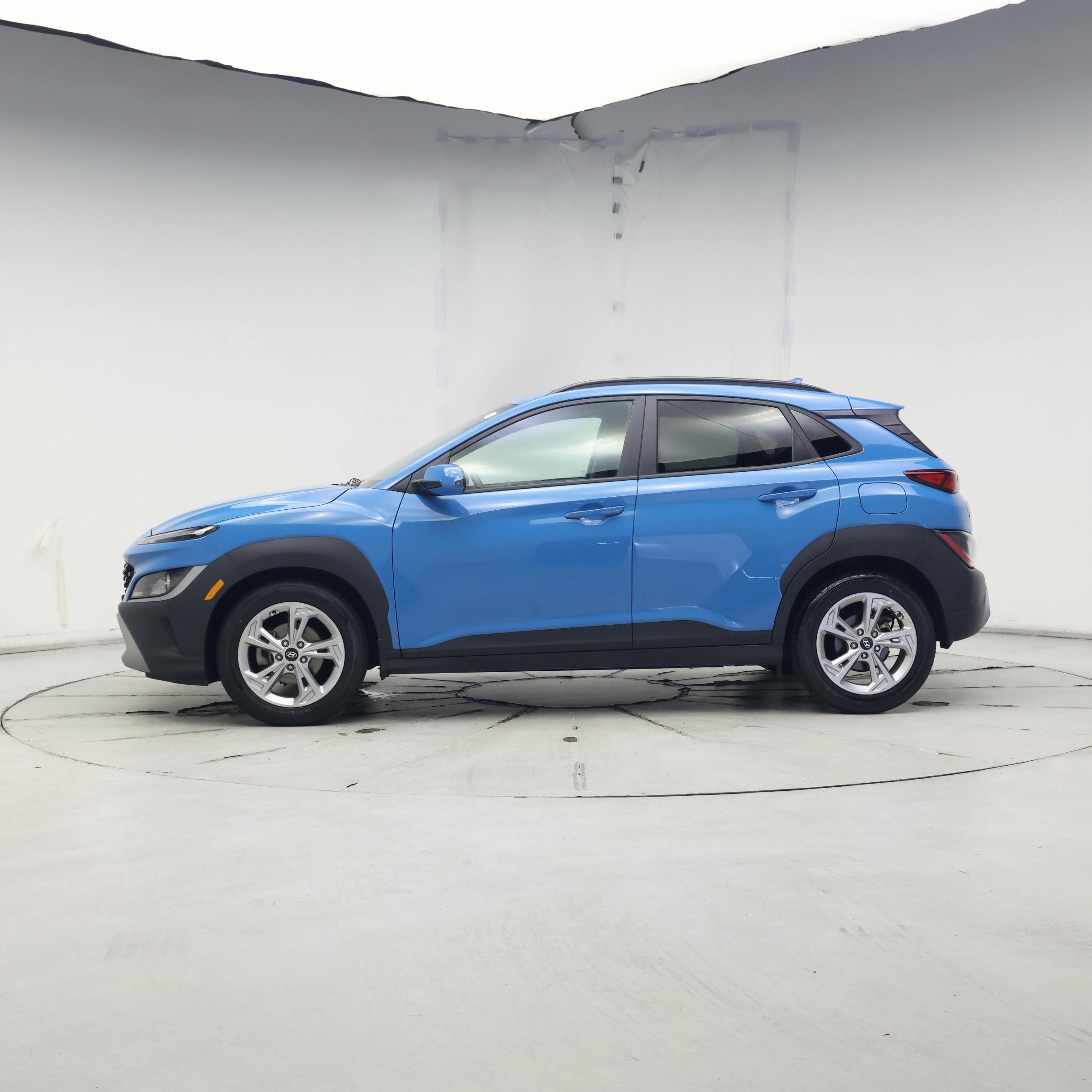 Thumbnail: 2022 Hyundai Kona - 3