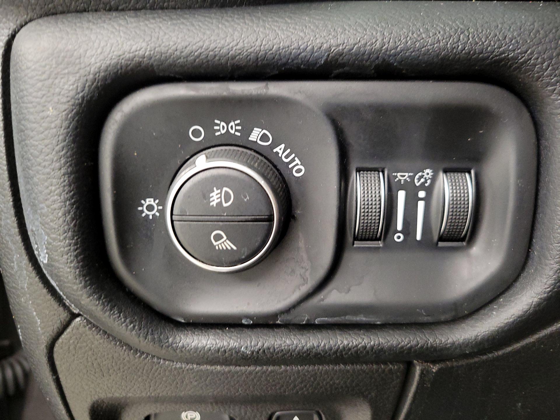 Thumbnail: 2020 RAM 1500 - 13