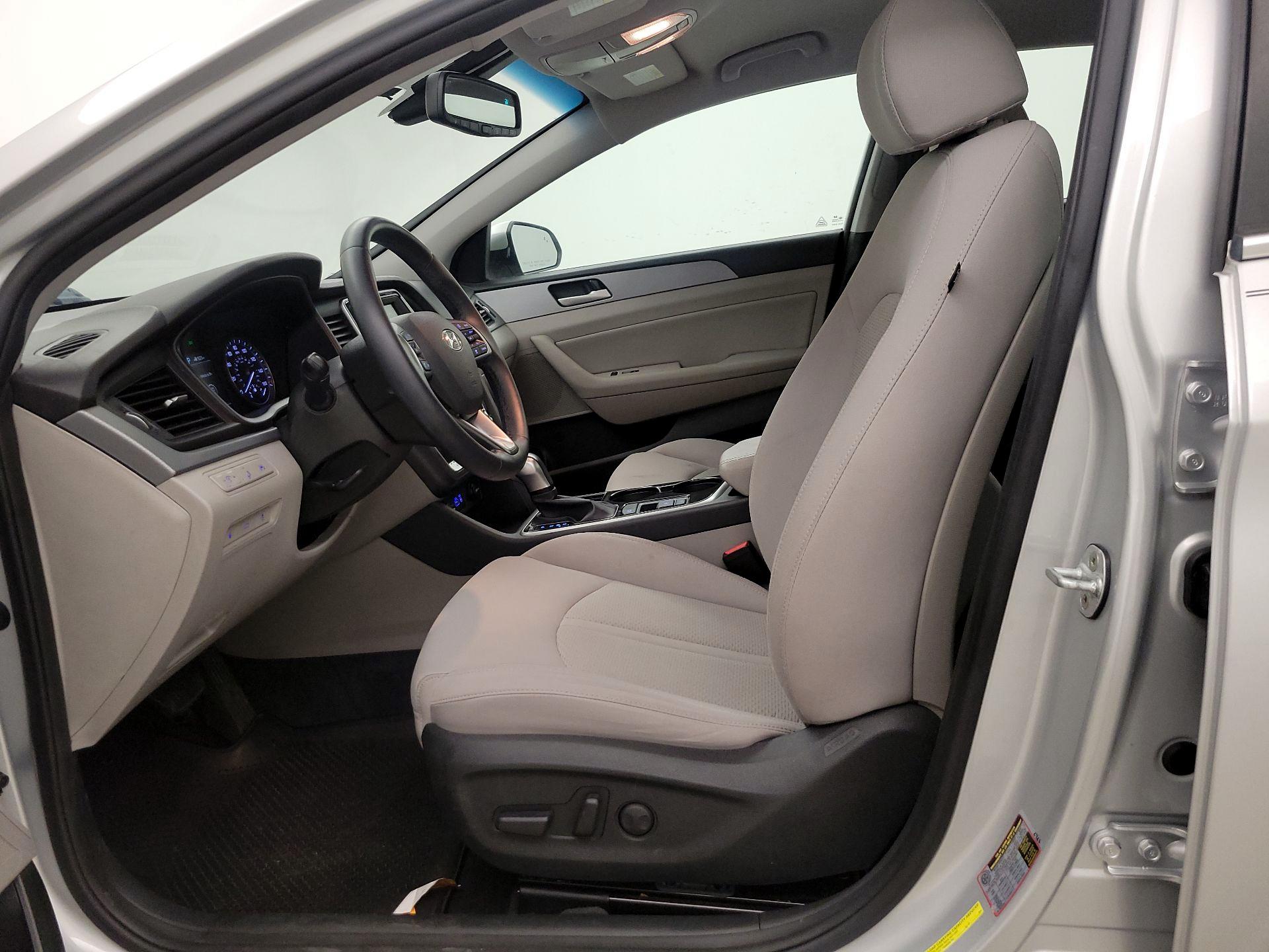 Thumbnail: 2018 Hyundai Sonata - 11