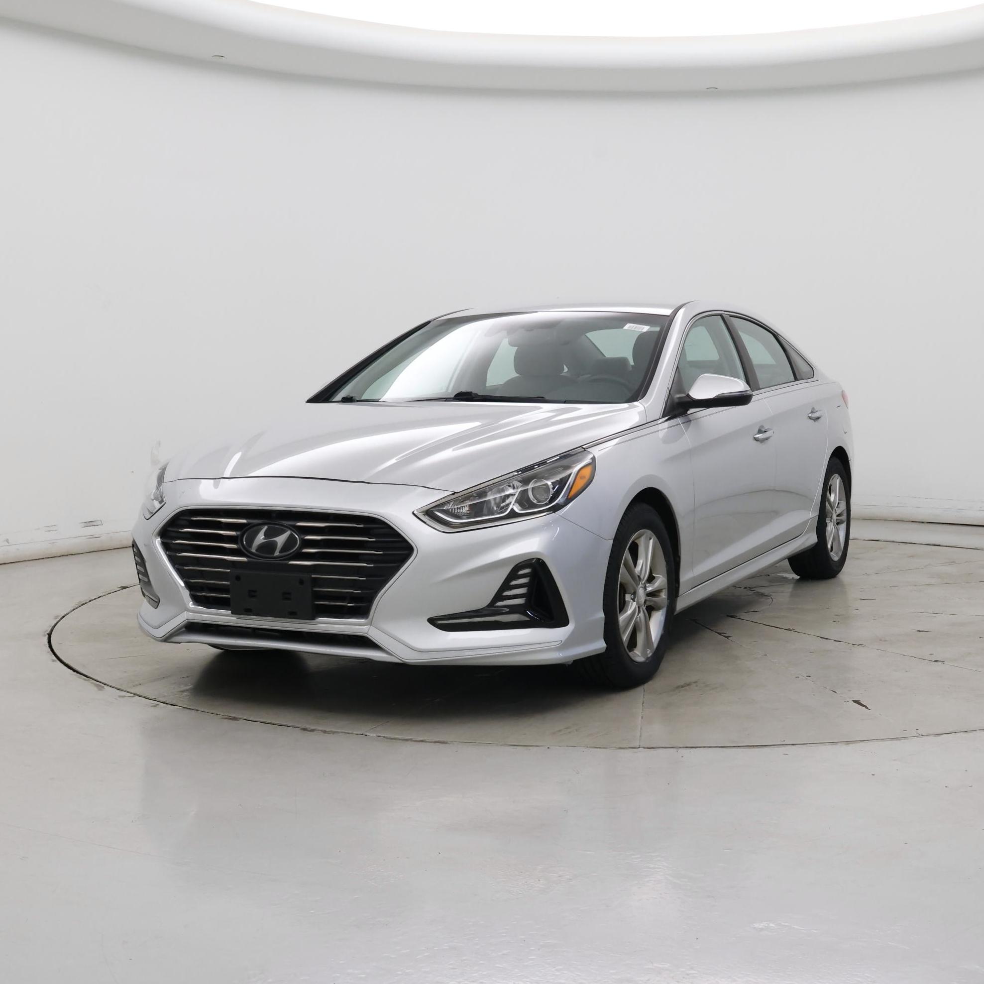 Thumbnail: 2018 Hyundai Sonata - 4