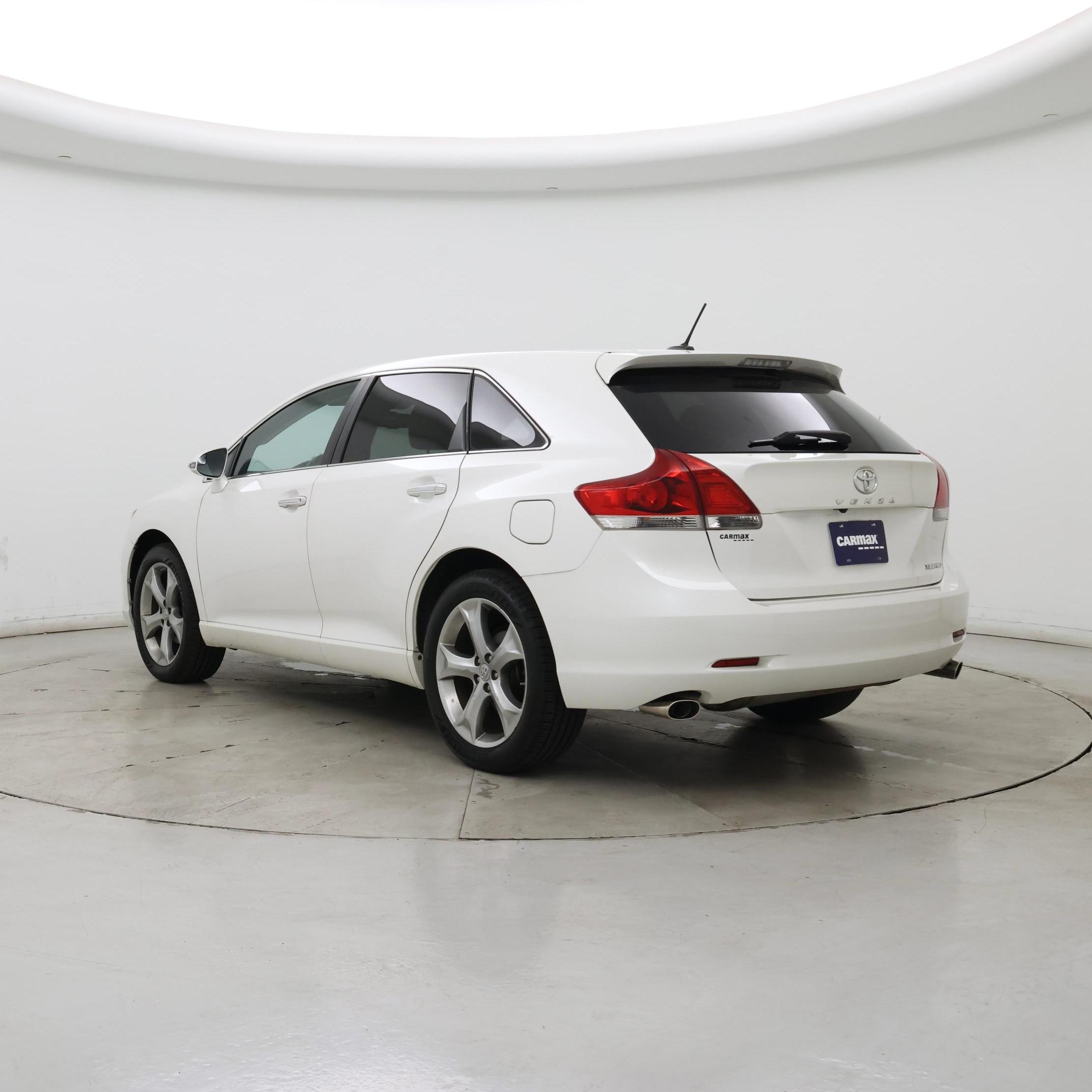 Thumbnail: 2015 Toyota Venza - 2