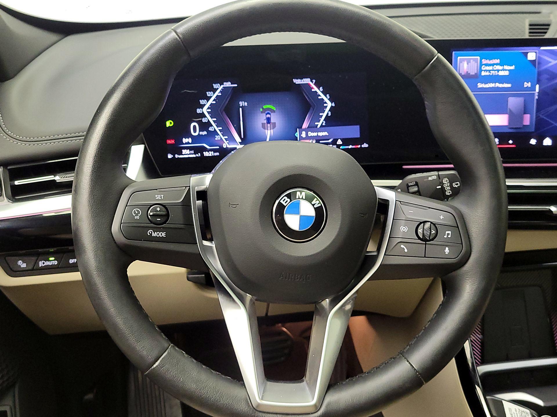 Thumbnail: 2024 BMW X1 - 10