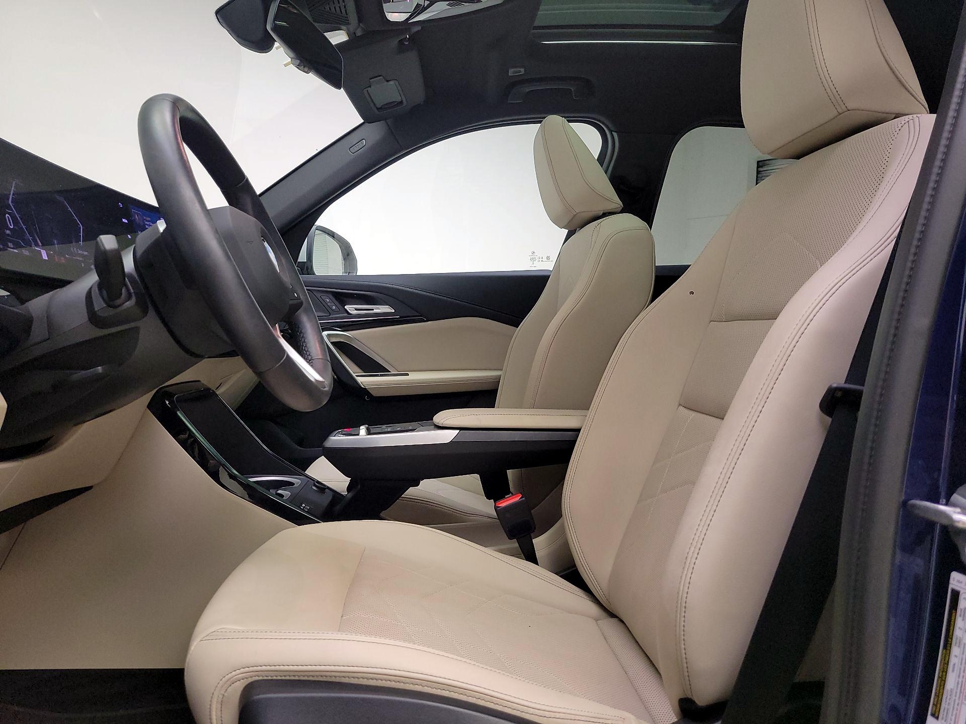 Thumbnail: 2024 BMW X1 - 11