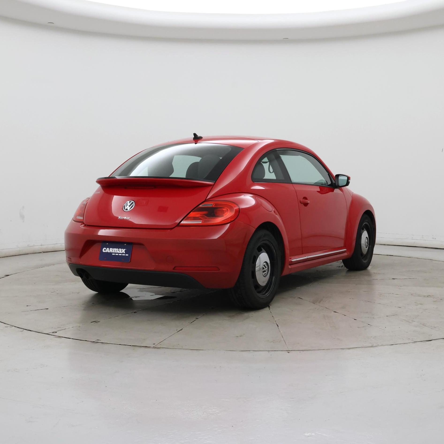 Thumbnail: 2016 Volkswagen Beetle - 8