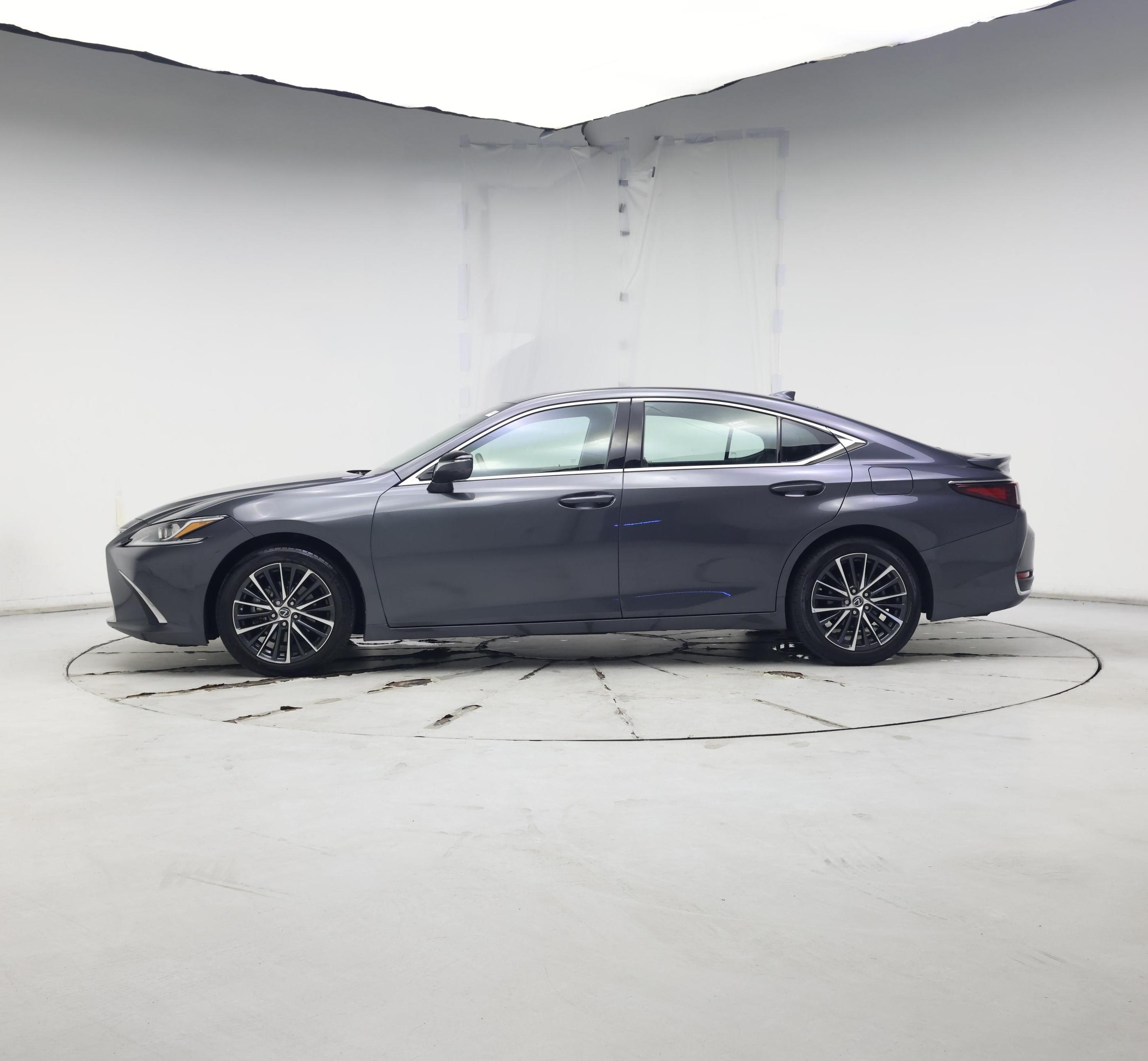 Thumbnail: 2024 Lexus ES - 3