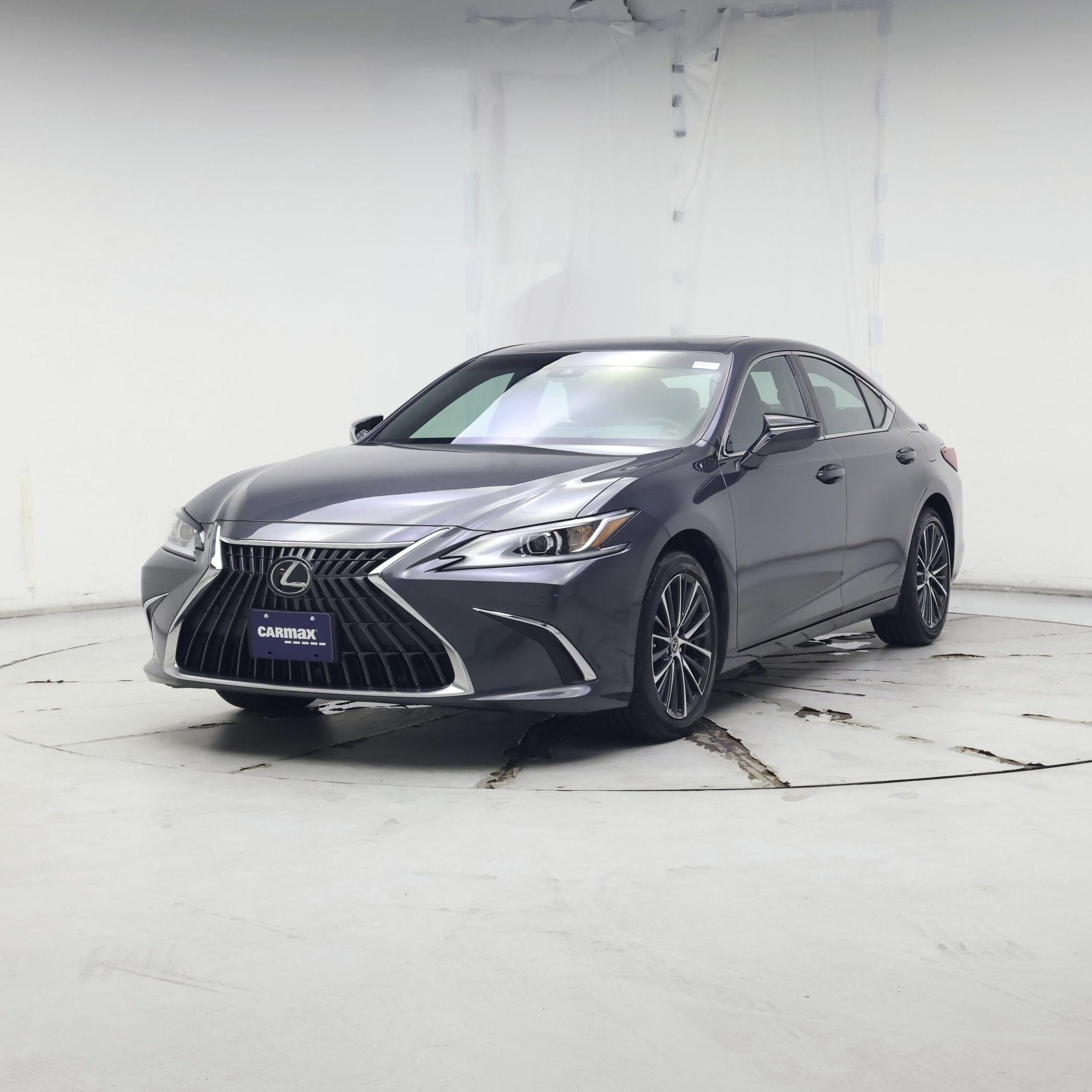 Thumbnail: 2024 Lexus ES - 4