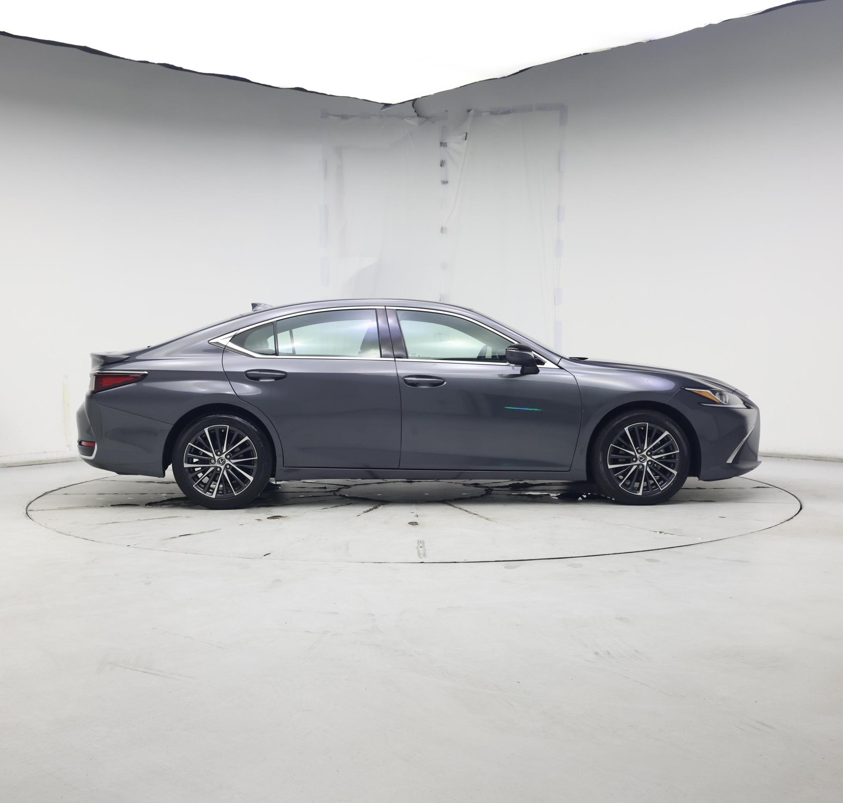 Thumbnail: 2024 Lexus ES - 7