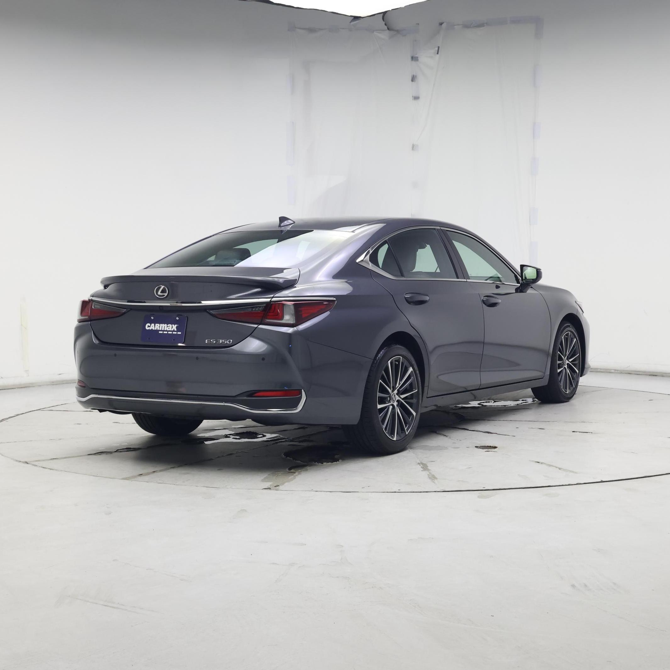 Thumbnail: 2024 Lexus ES - 8
